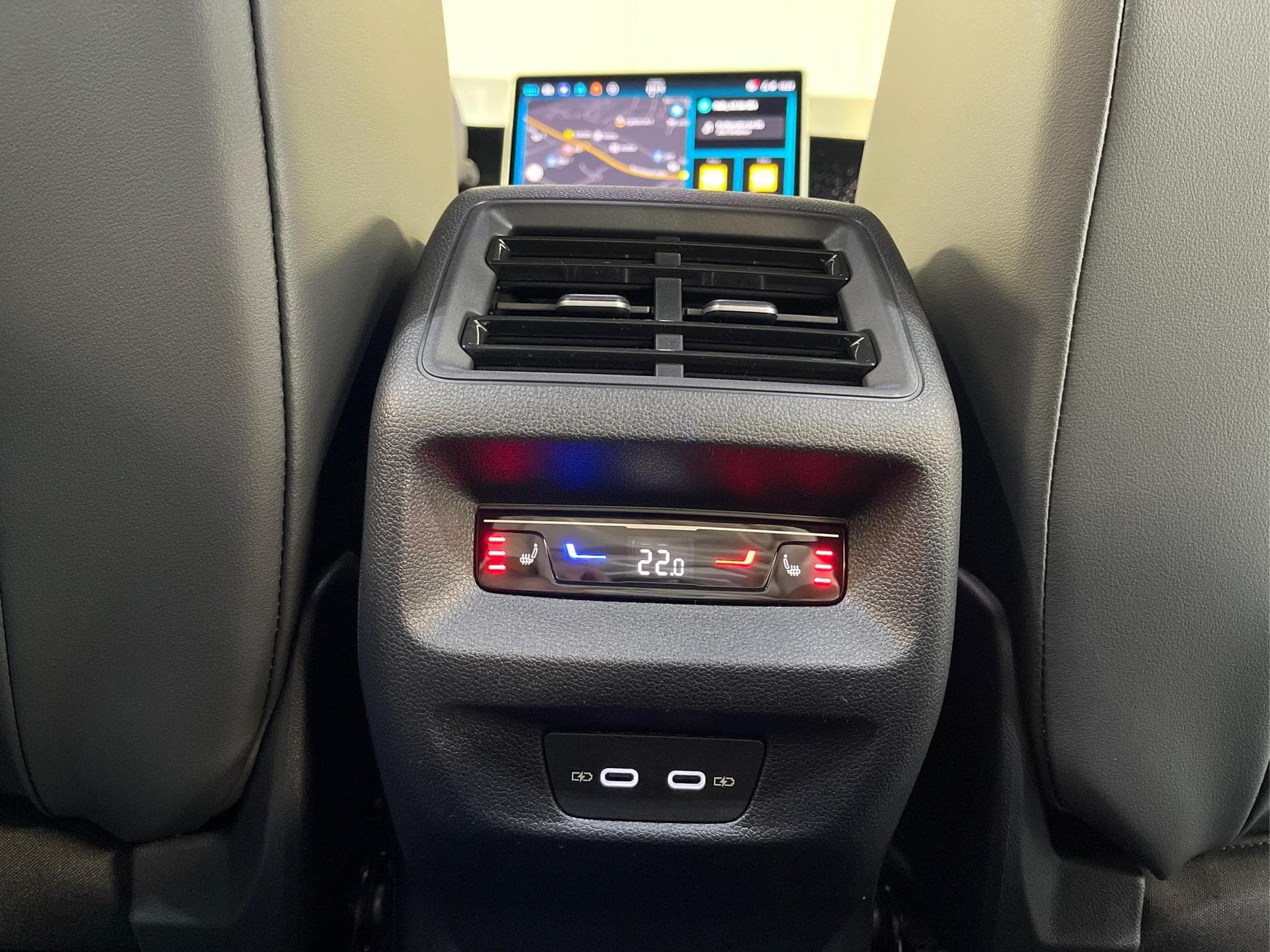 VW Tiguan R-Line (2025) - Foto 20