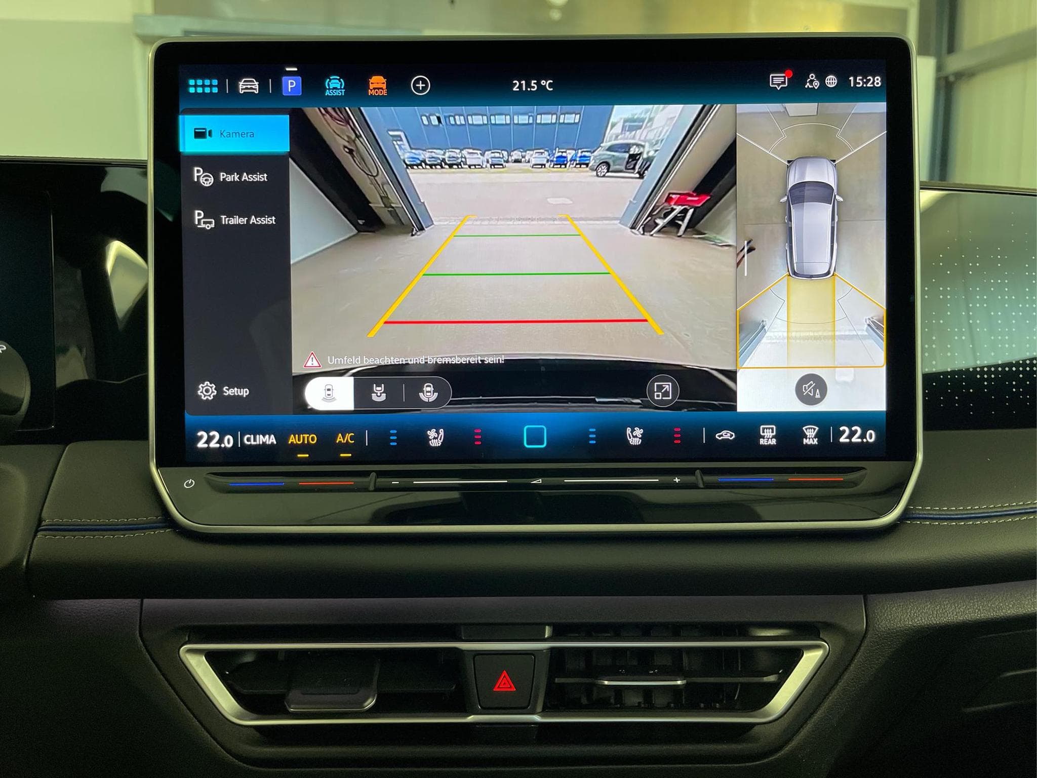 VW Tiguan R-Line (2025) - Foto 25