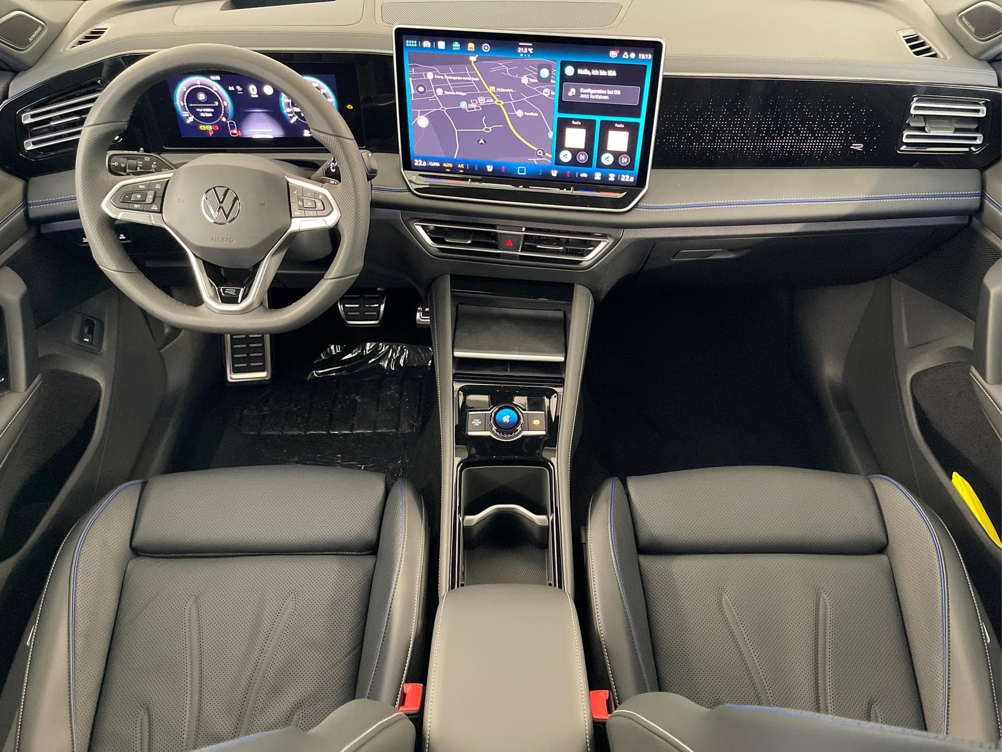 VW Tiguan R-Line (2025) - Foto 7