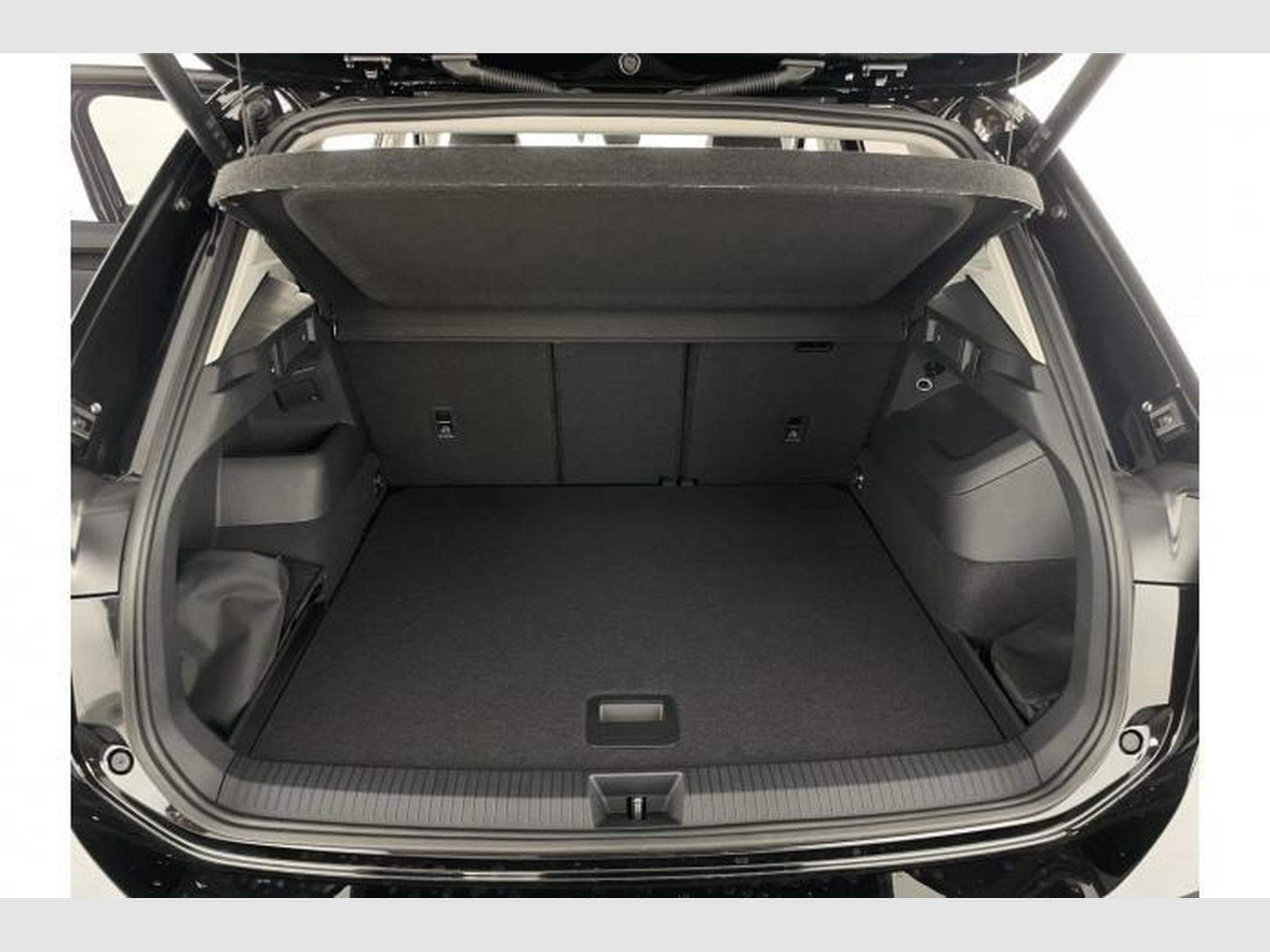 VW Tiguan New Editon (2025) - Photo 14