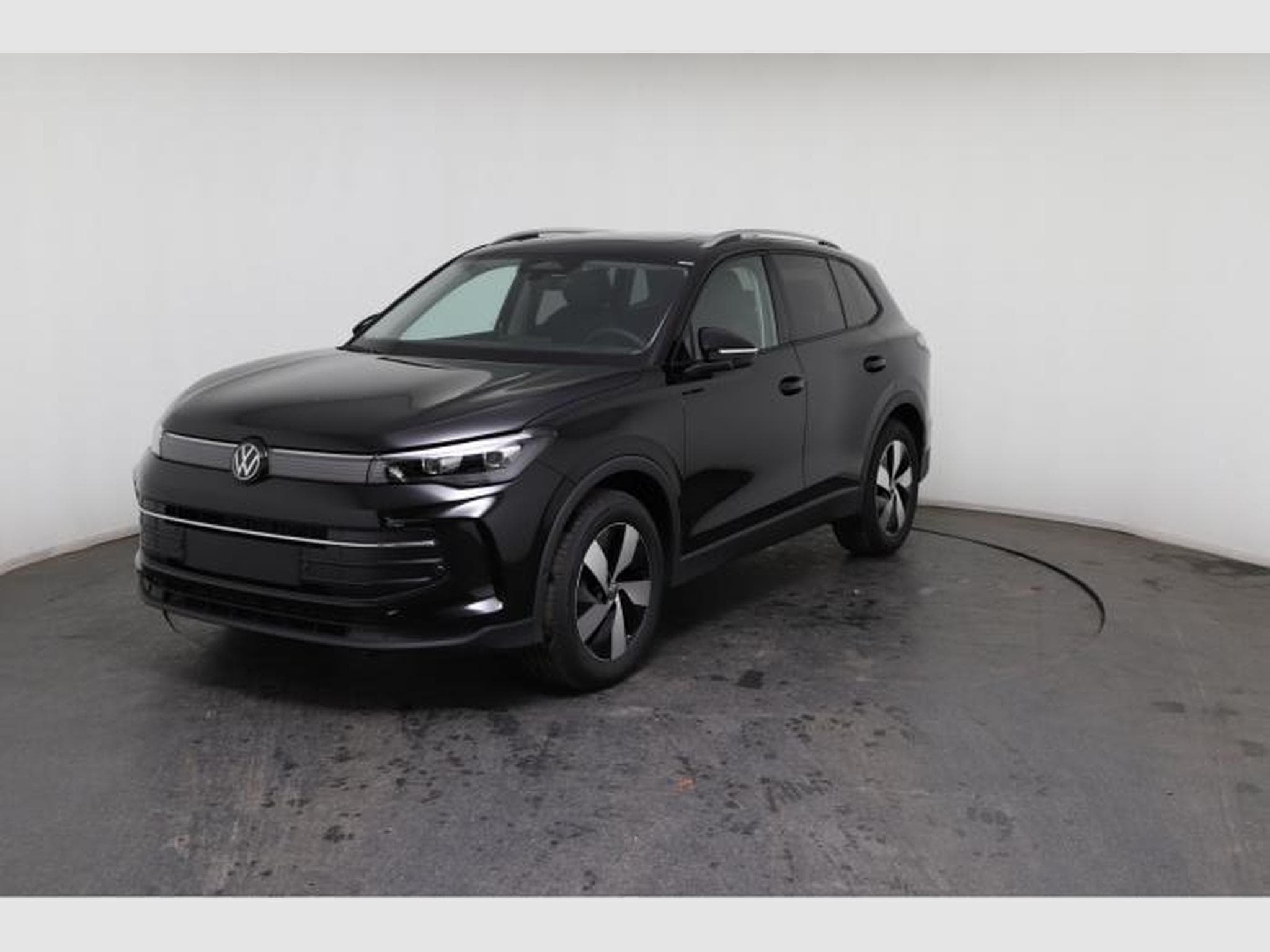 VW Tiguan New Editon (2025) - Photo 3