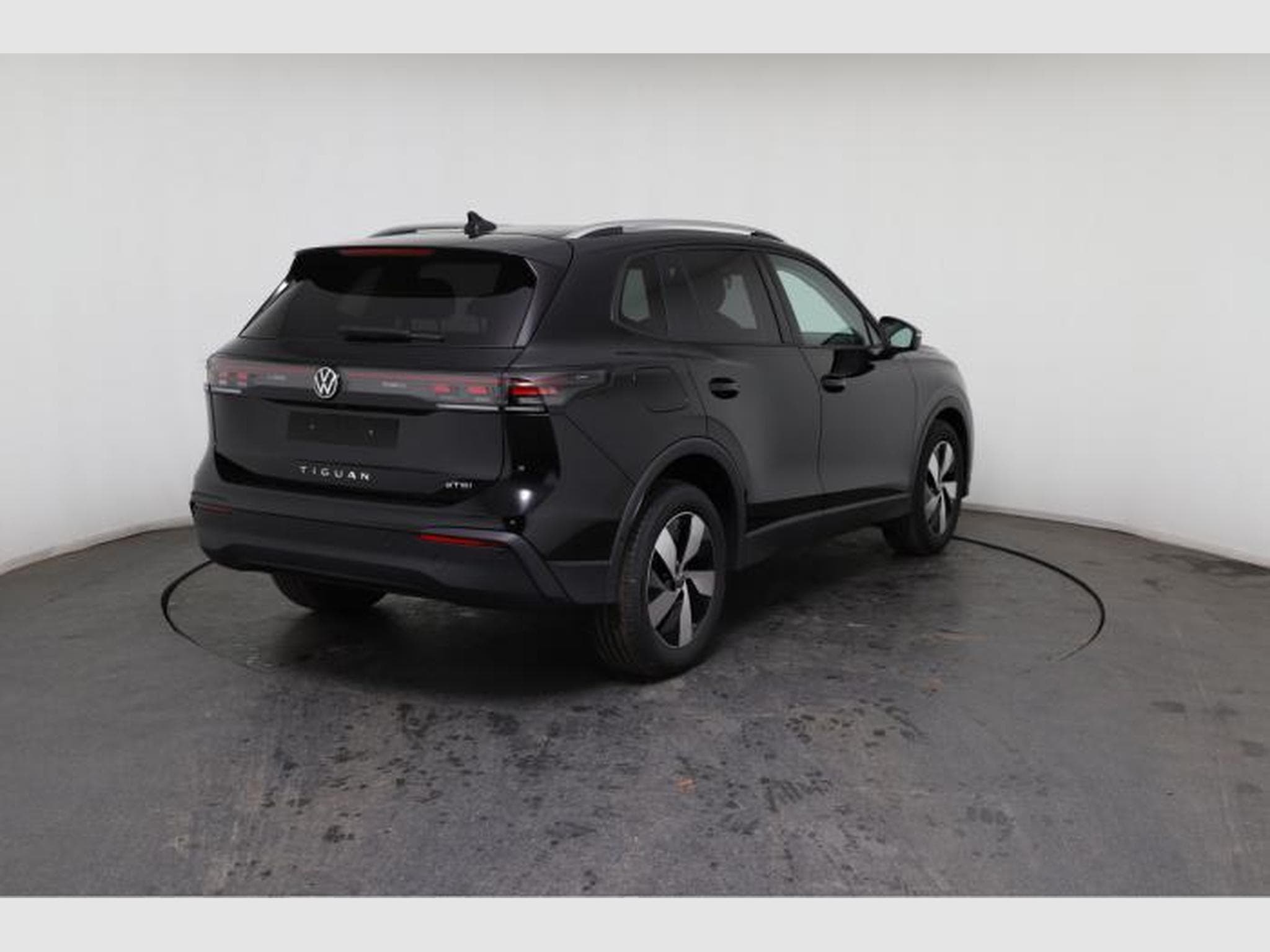 VW Tiguan New Editon (2025) - Photo 7