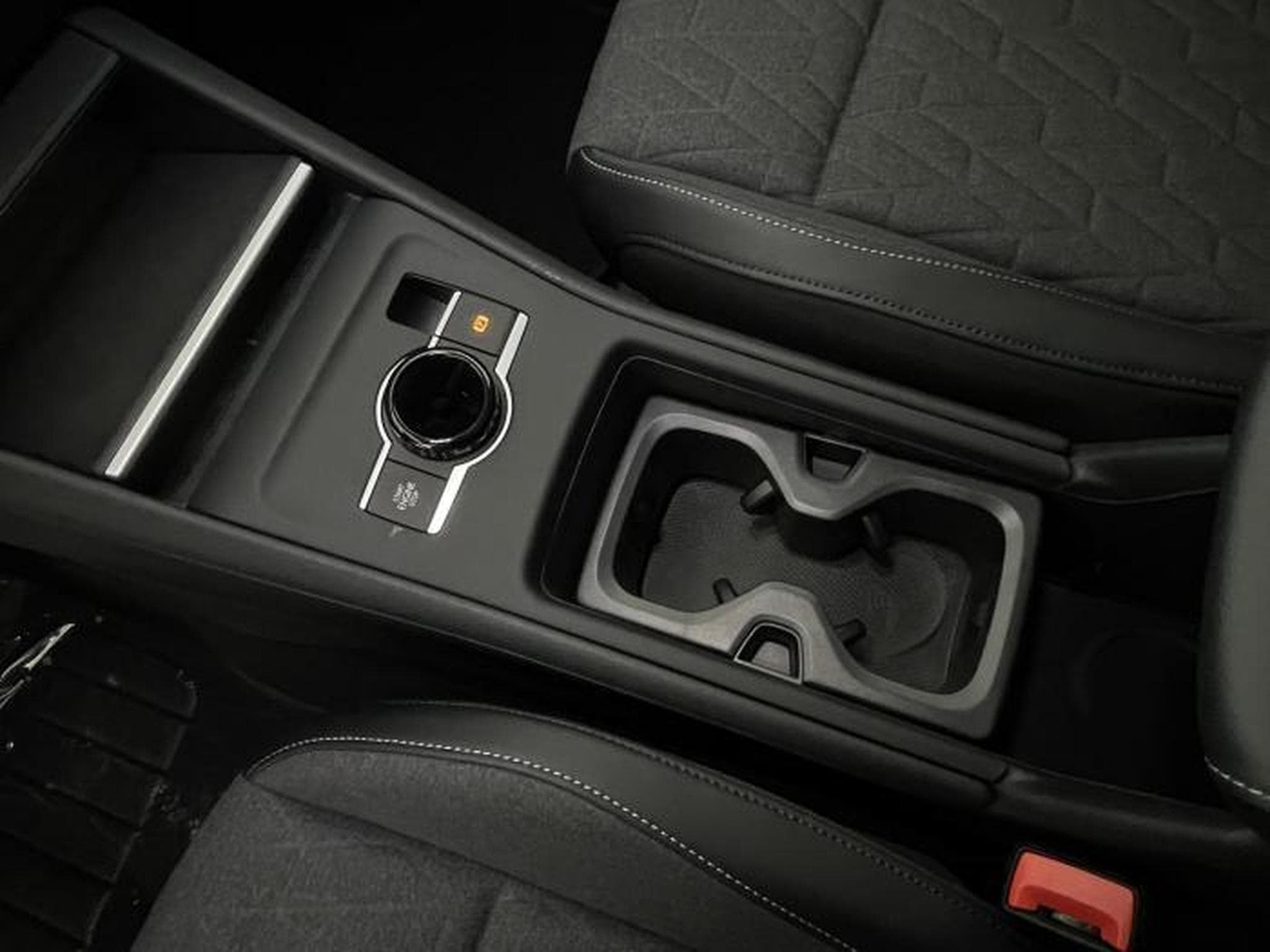 VW Tiguan New Editon (2025) - Photo 17