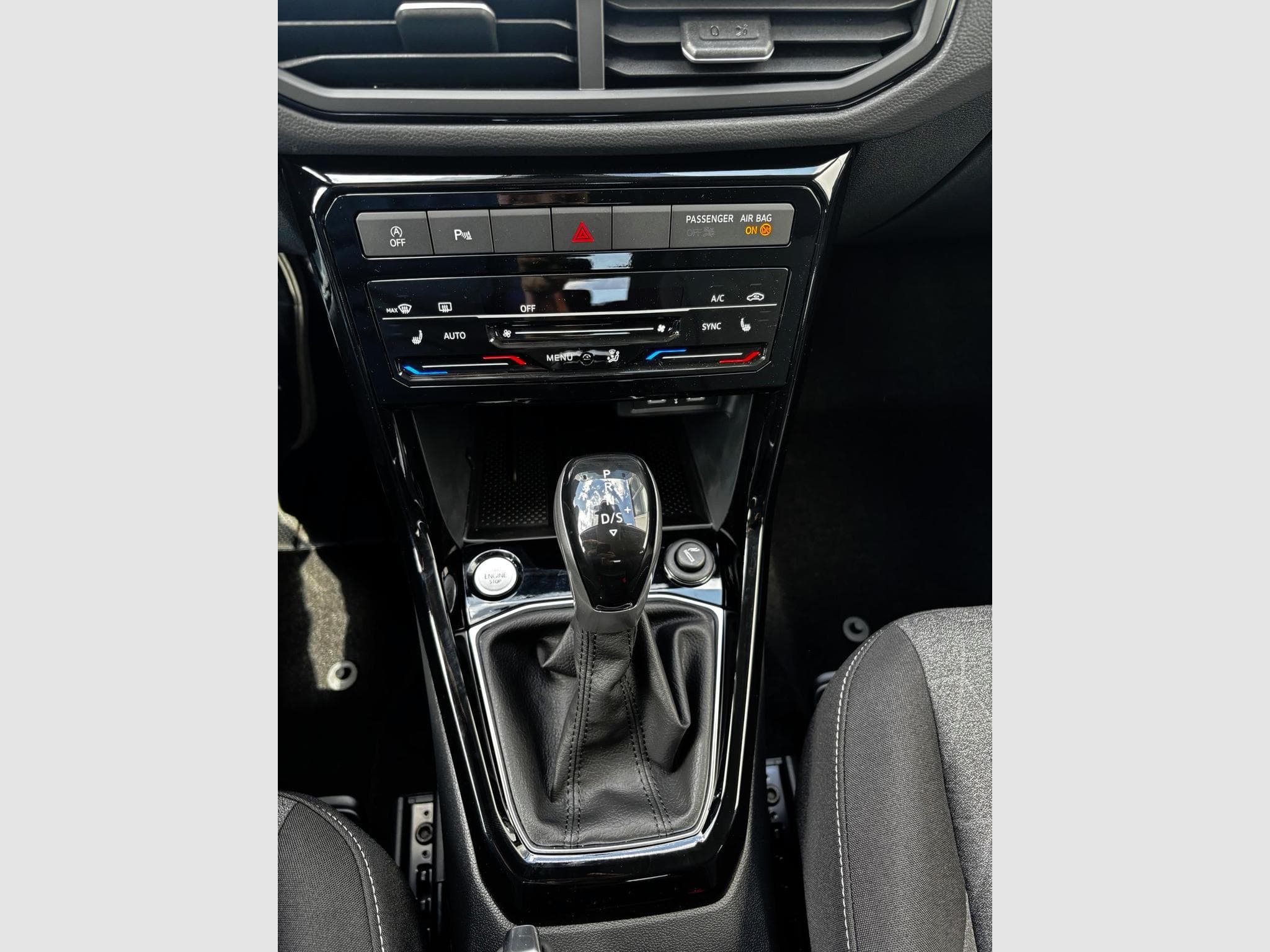 VW T-Cross LIFE (2026) - Photo 12