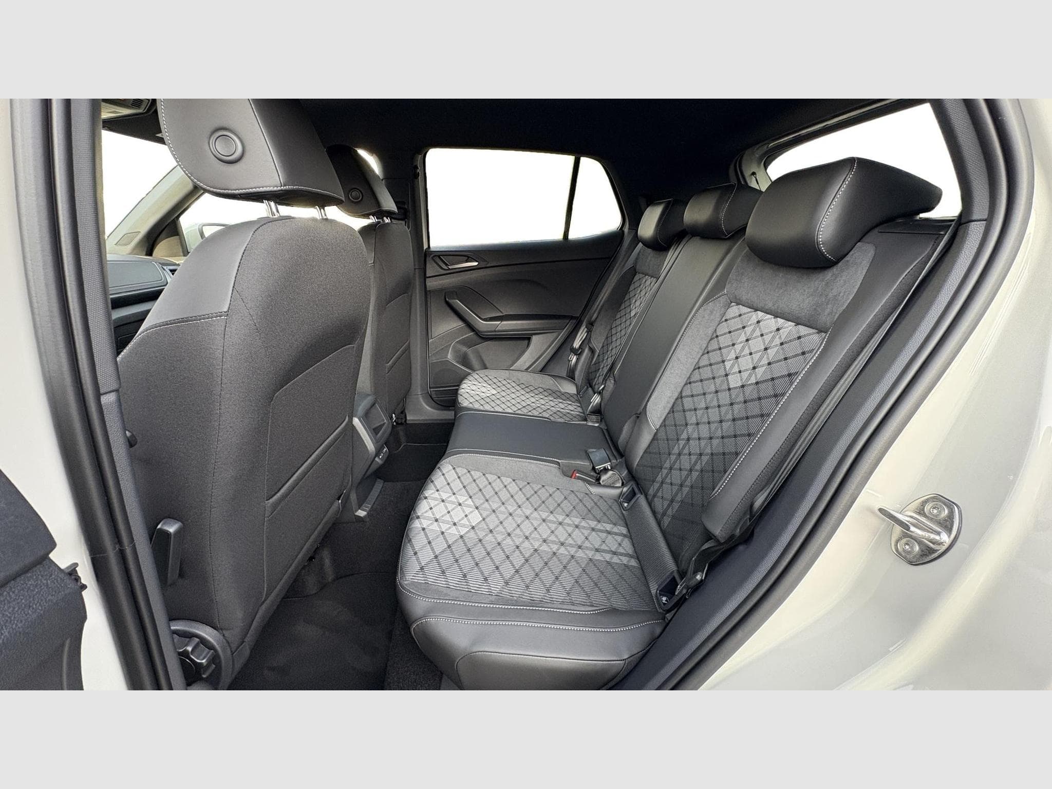 VW T-Cross 1,0 TSI DSG (2025) - Foto 11