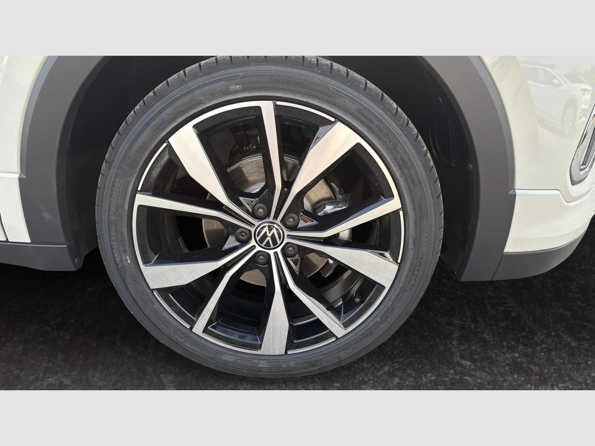 VW T-Cross 1,0 TSI DSG (2025) - Foto 17