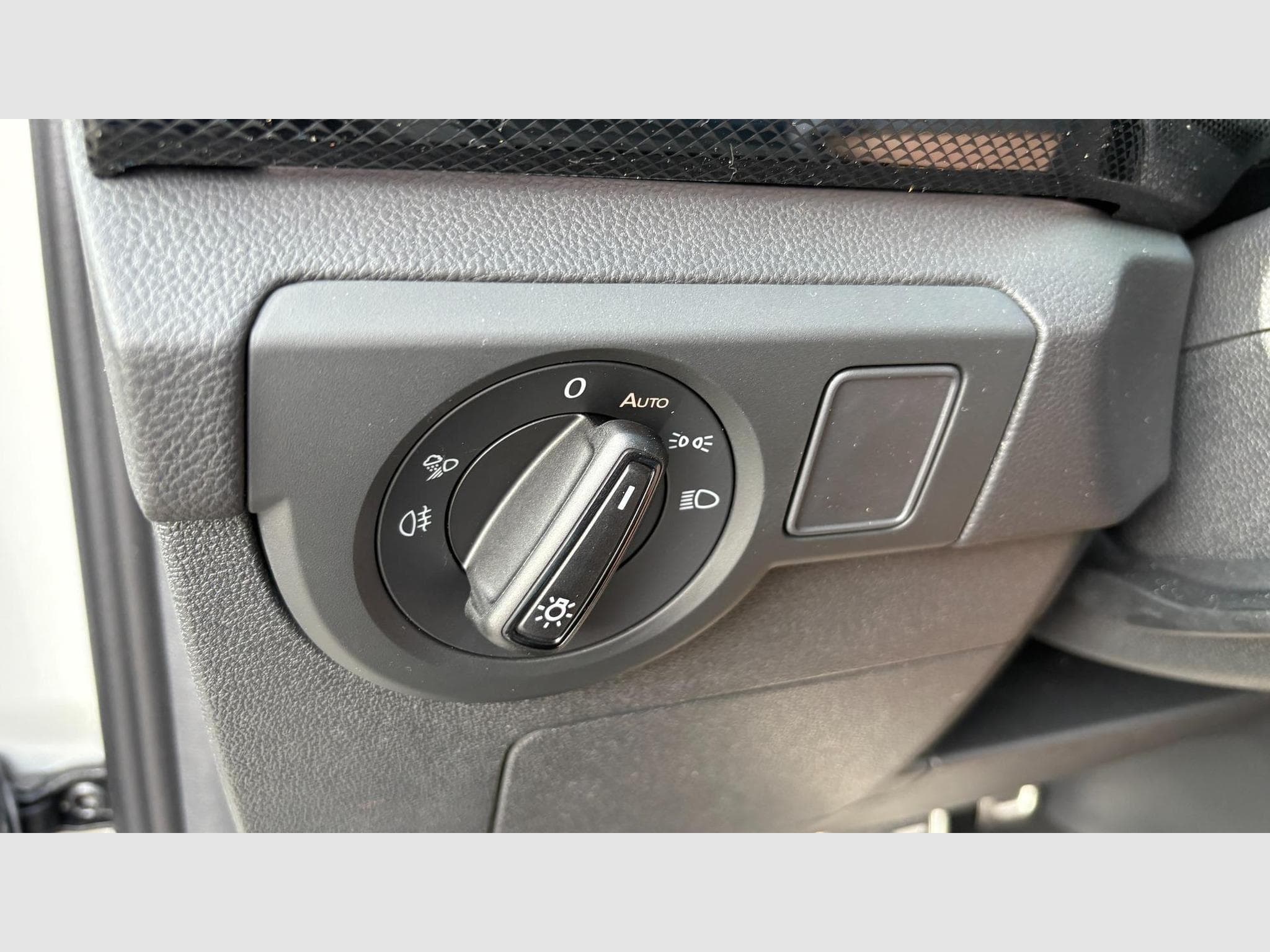 VW T-Cross 1,0 TSI DSG (2025) - Foto 23