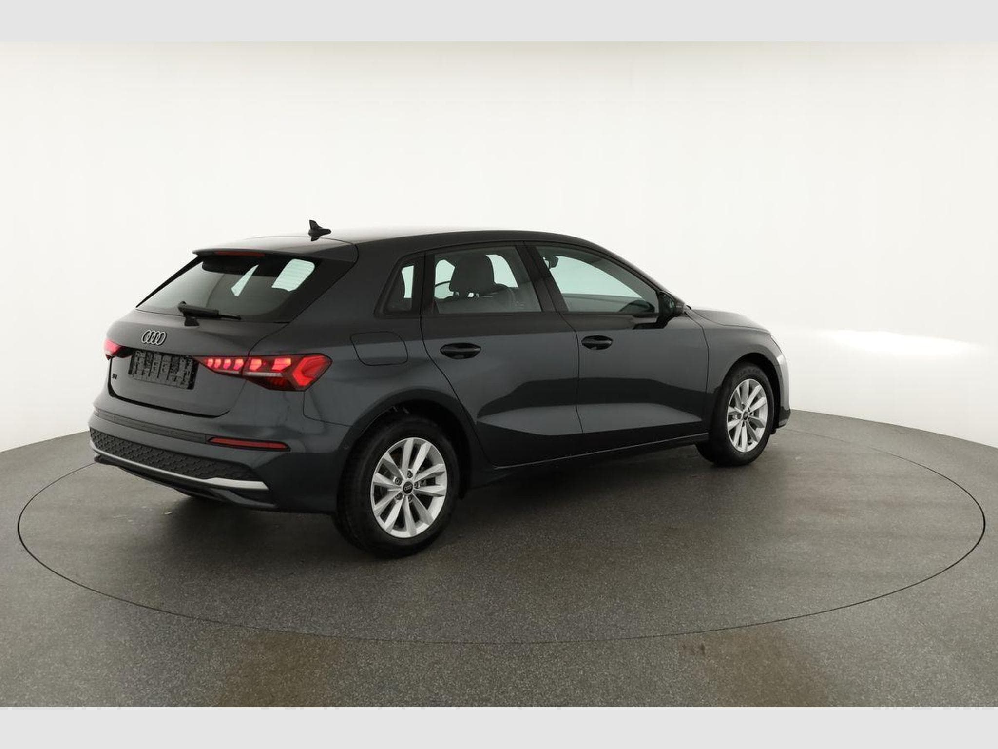 Audi A3 Sportback 35 TFSI (2025) - Photo 17