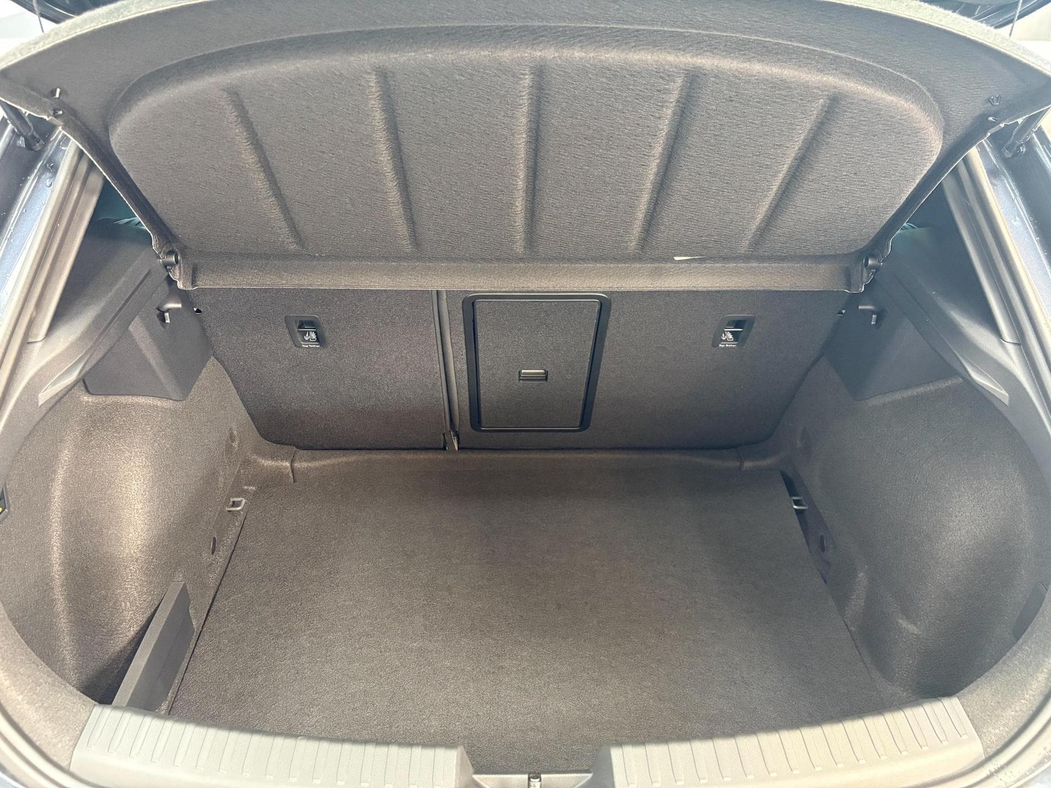 Seat Leon FR (2025) - Foto 8