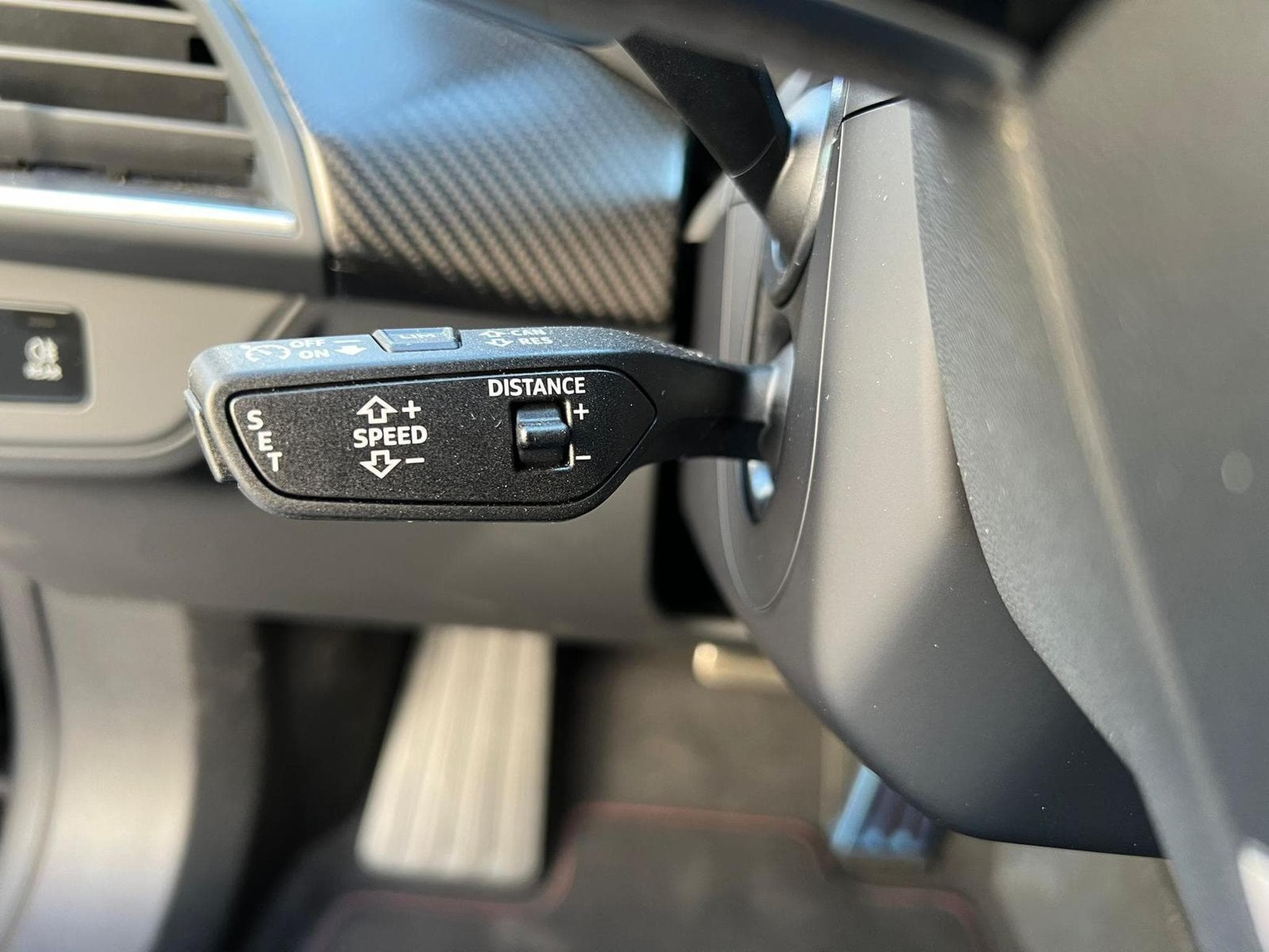 Audi e-tron basis quattro (2025) - Photo 18