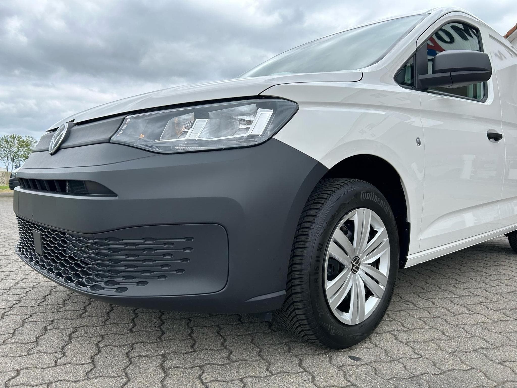 VW Caddy Cargo (2026) - Foto 2