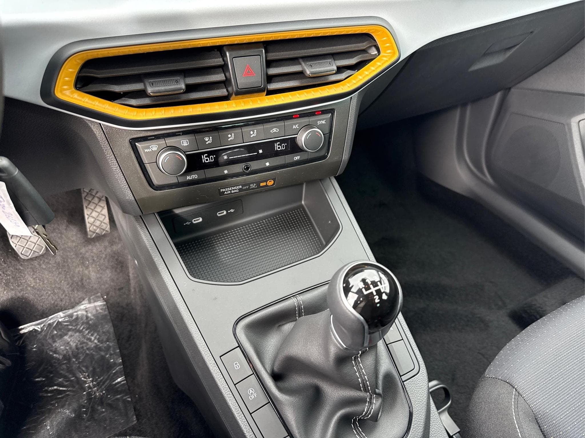 Seat Ibiza STYLE (2025) - Foto 12