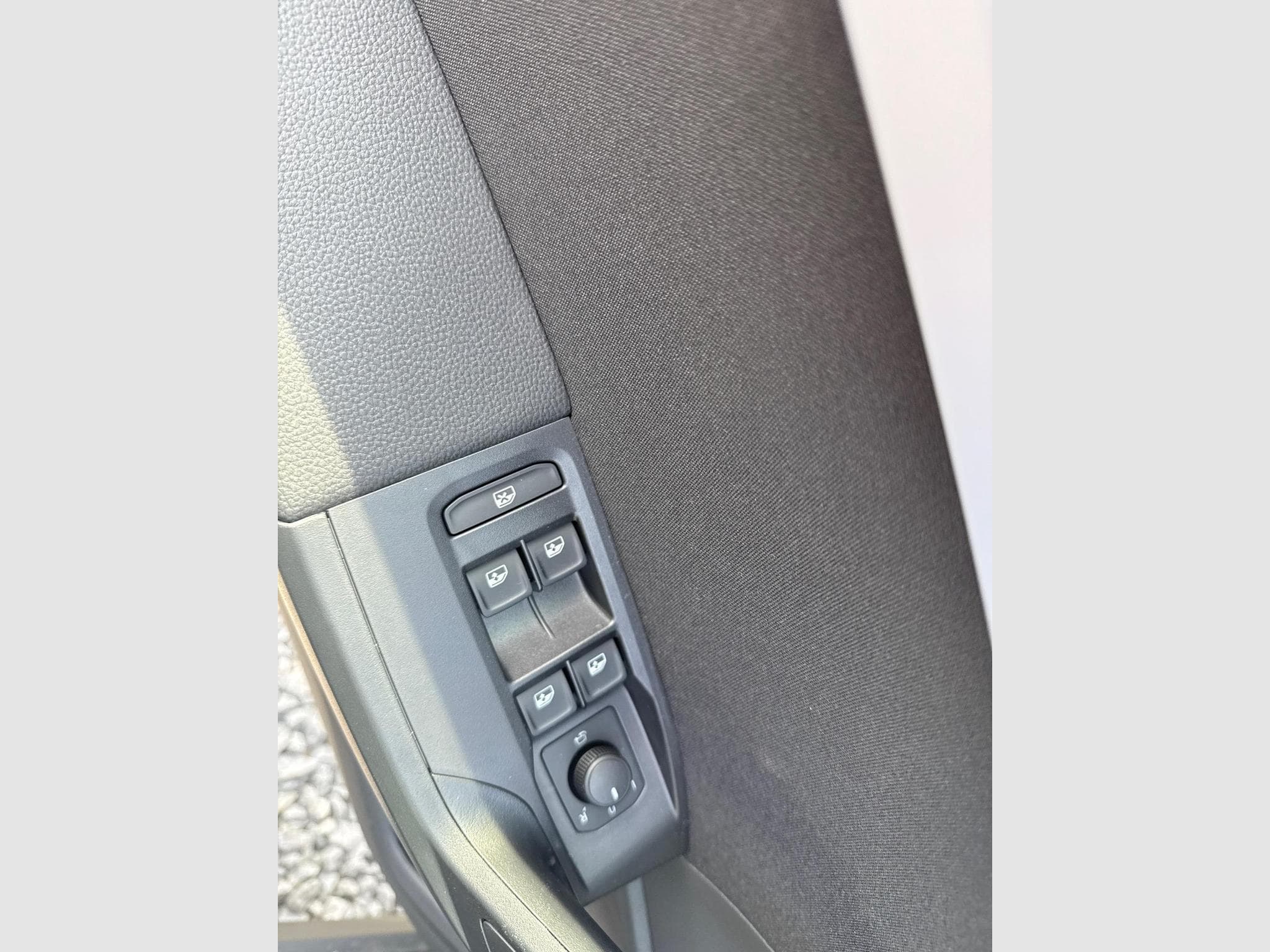 Seat Arona FR (2025) - Photo 13