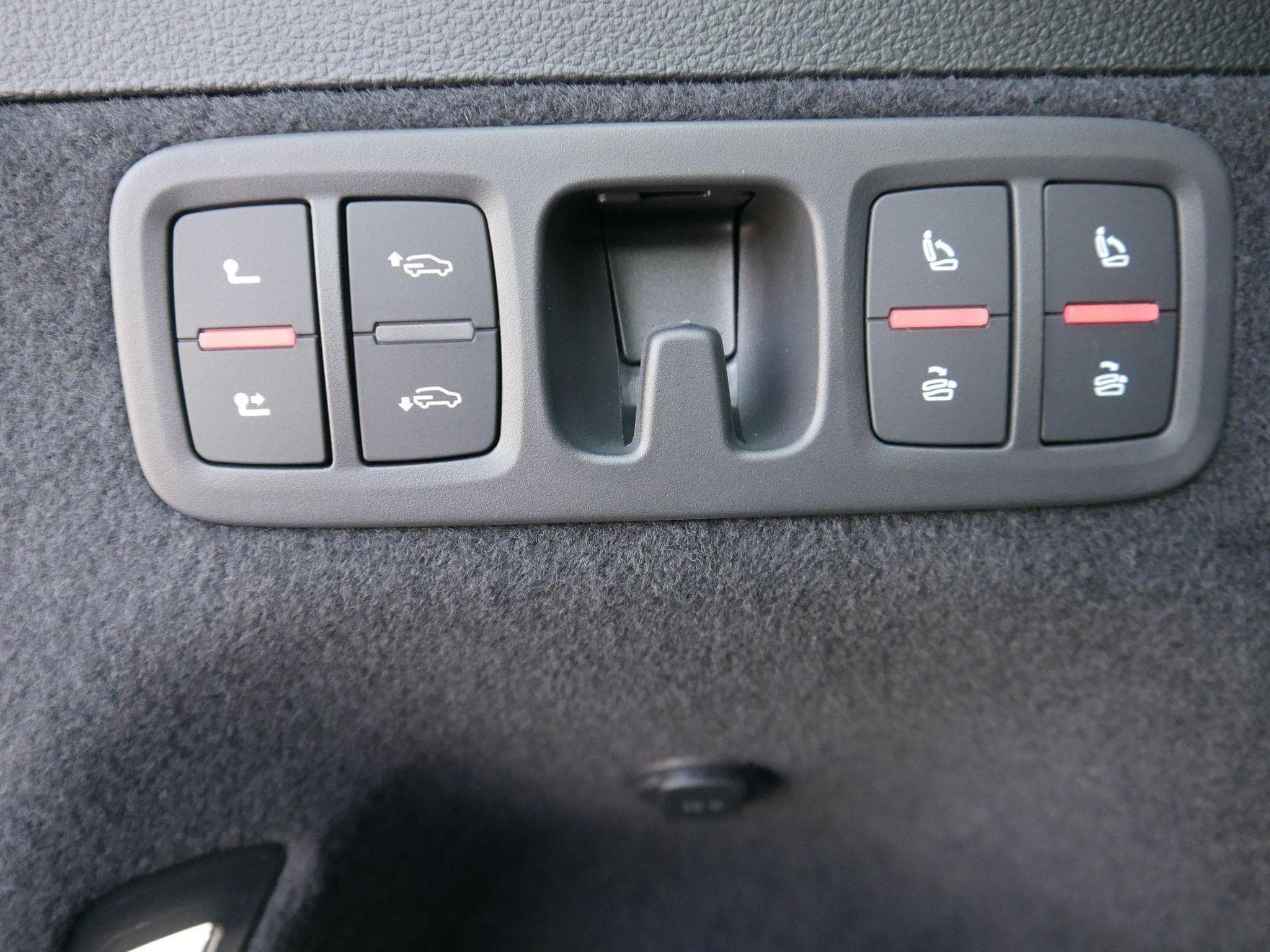 Audi Q7 S line (2025) - Photo 7