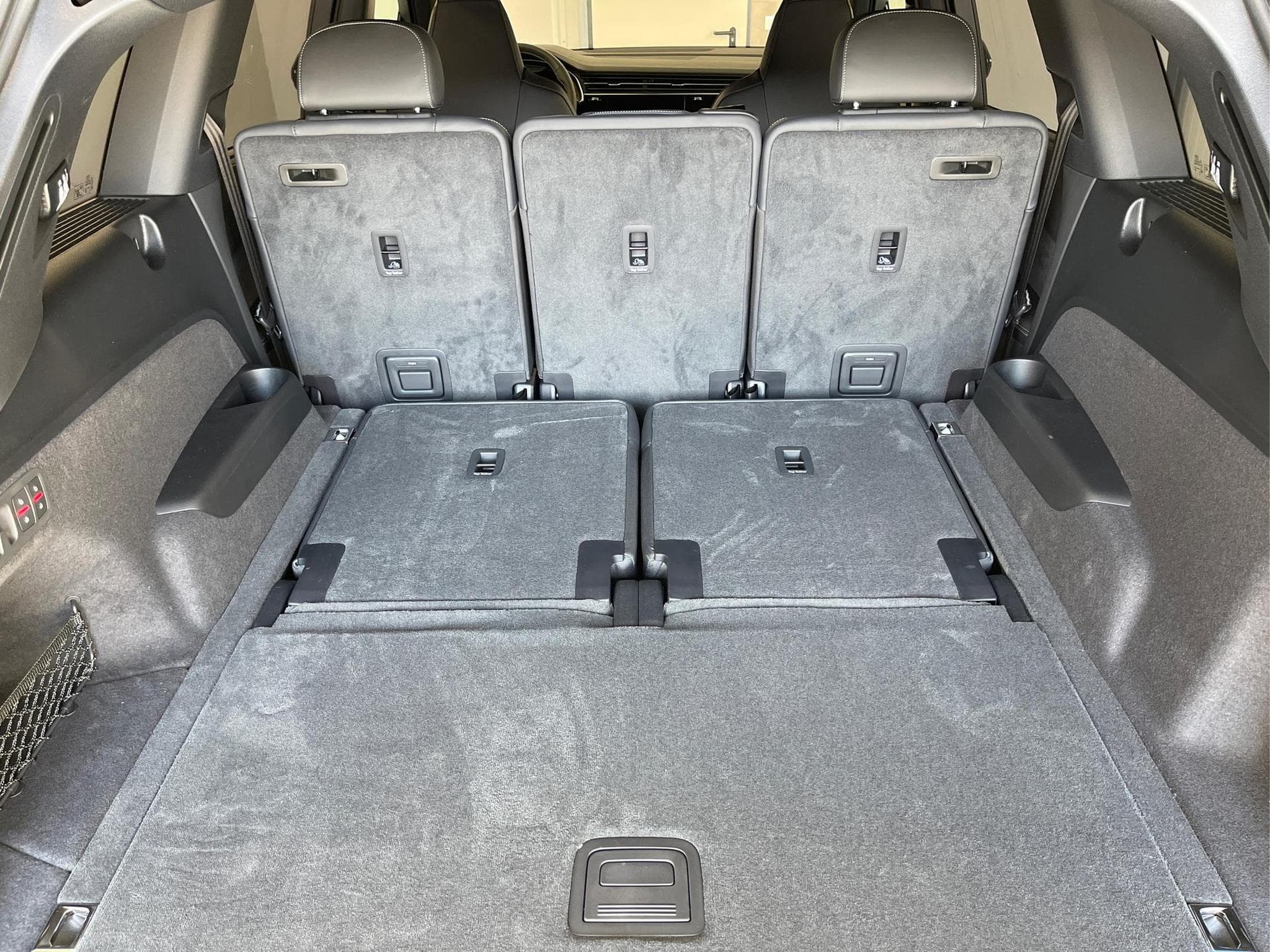 Audi Q7 Facelift S line (2025) - Photo 24