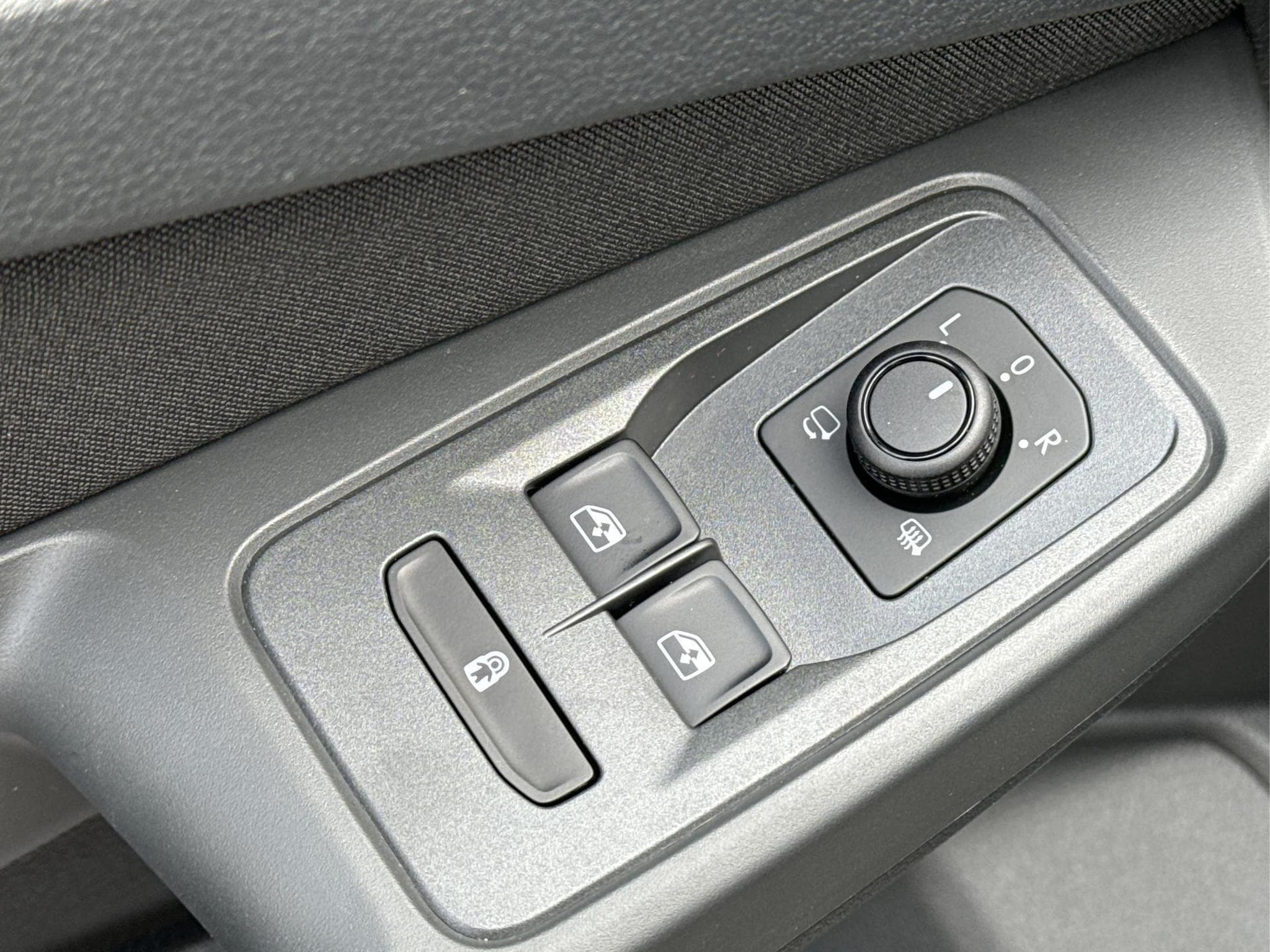 VW Caddy LIFE (2025) - Photo 17