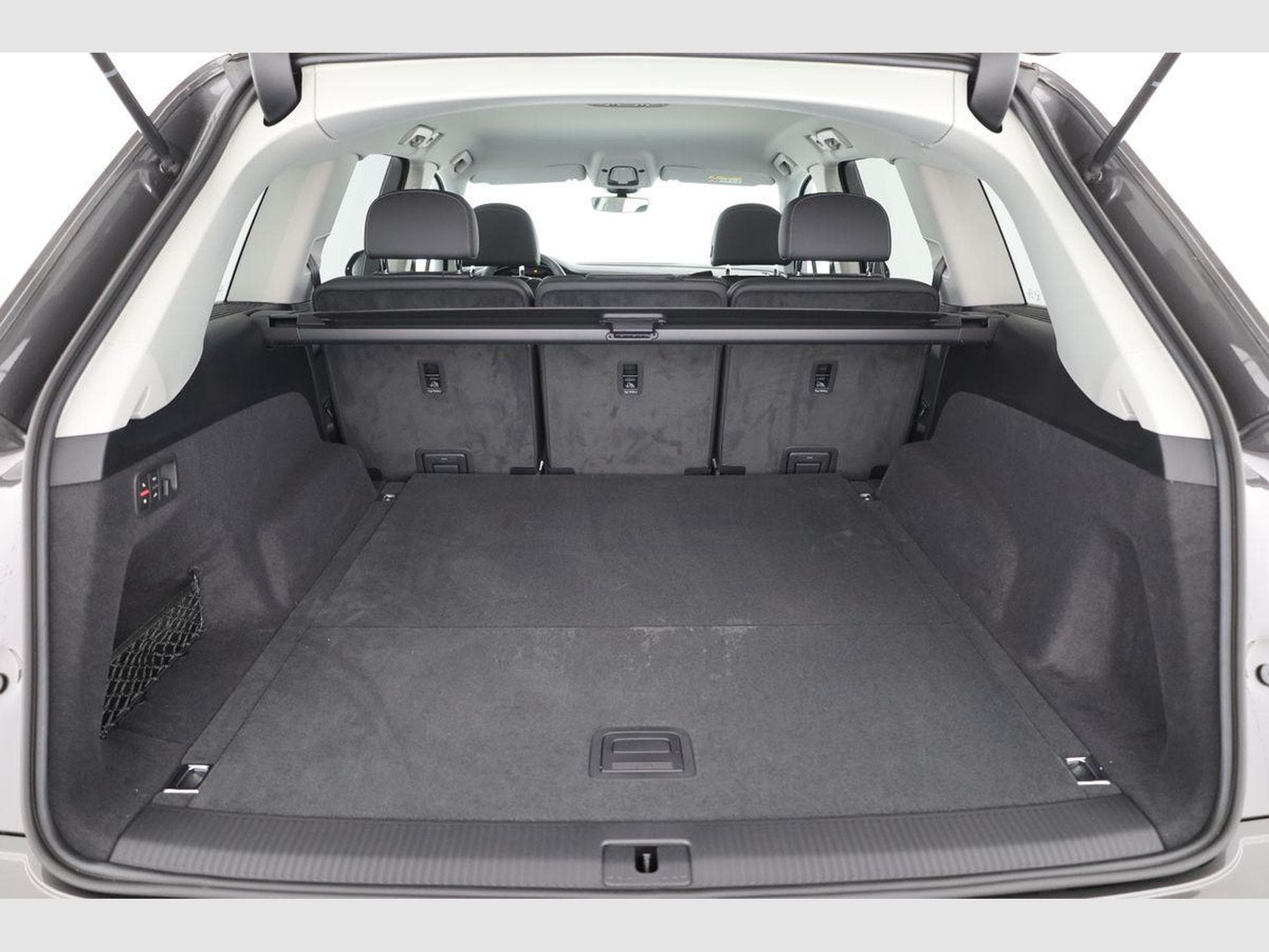 Audi Q7 45 TDI quattro basis (2025) - Photo 12