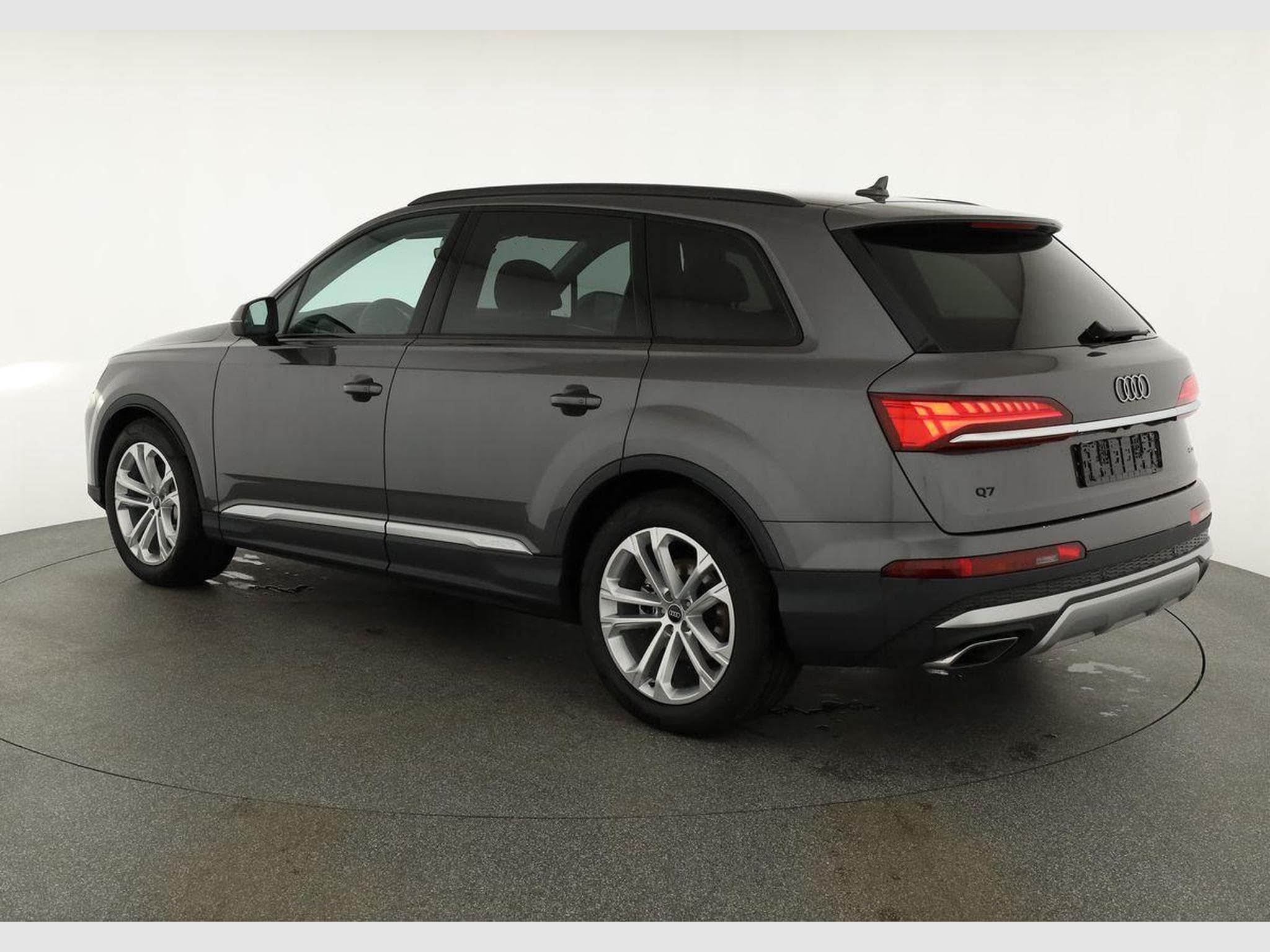 Audi Q7 45 TDI quattro basis (2025) - Photo 3