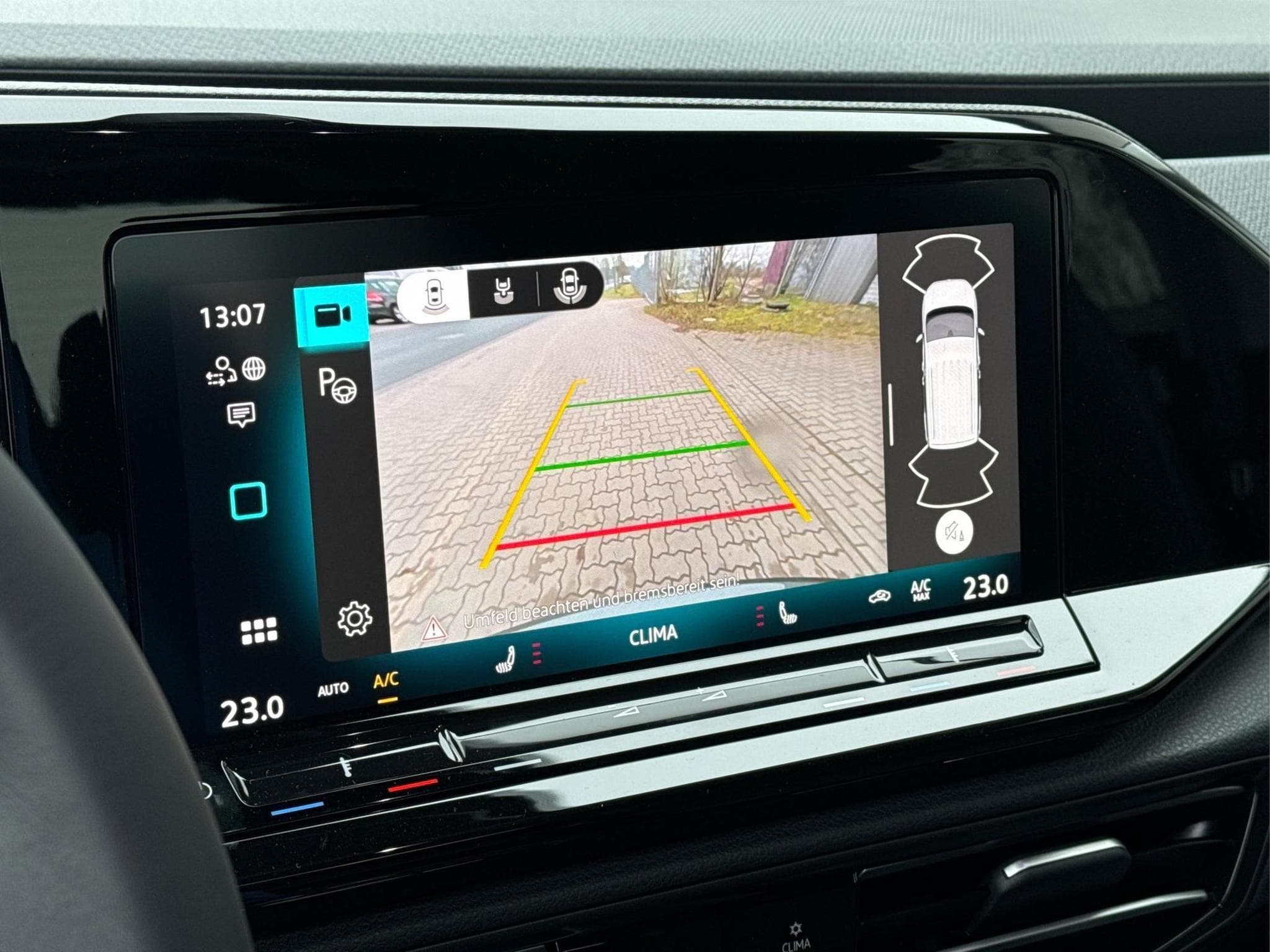 VW Caddy Style (2025) - Photo 10