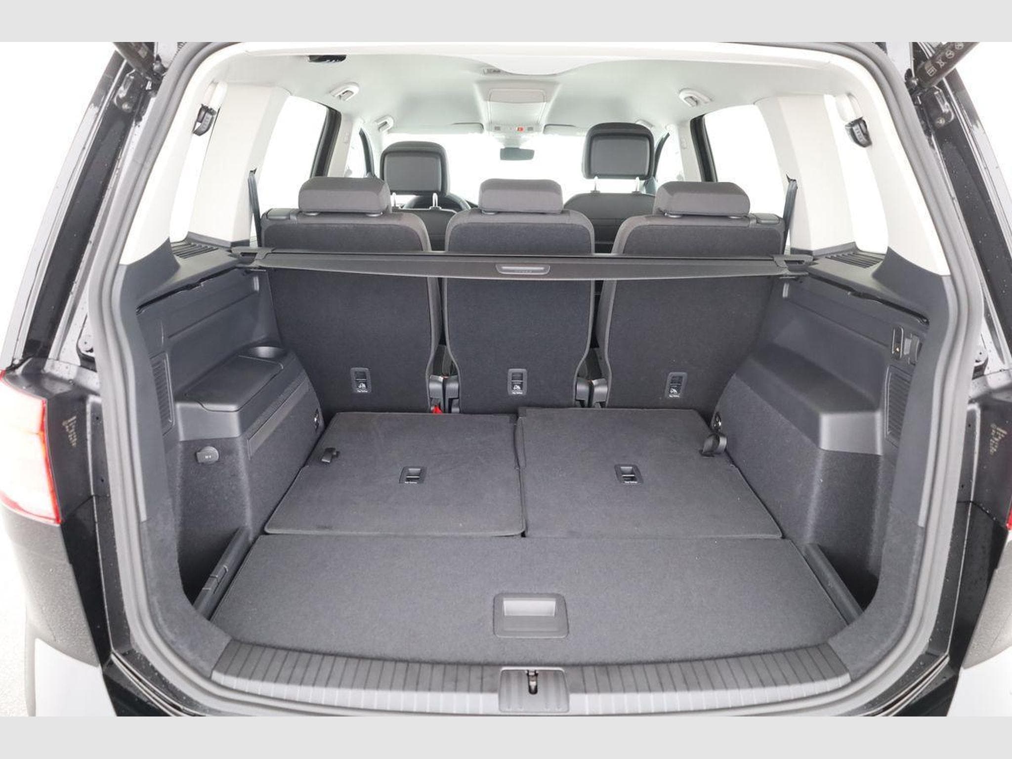 VW Touran Comfortline BMT/Start-Stopp (2025) - Photo 11