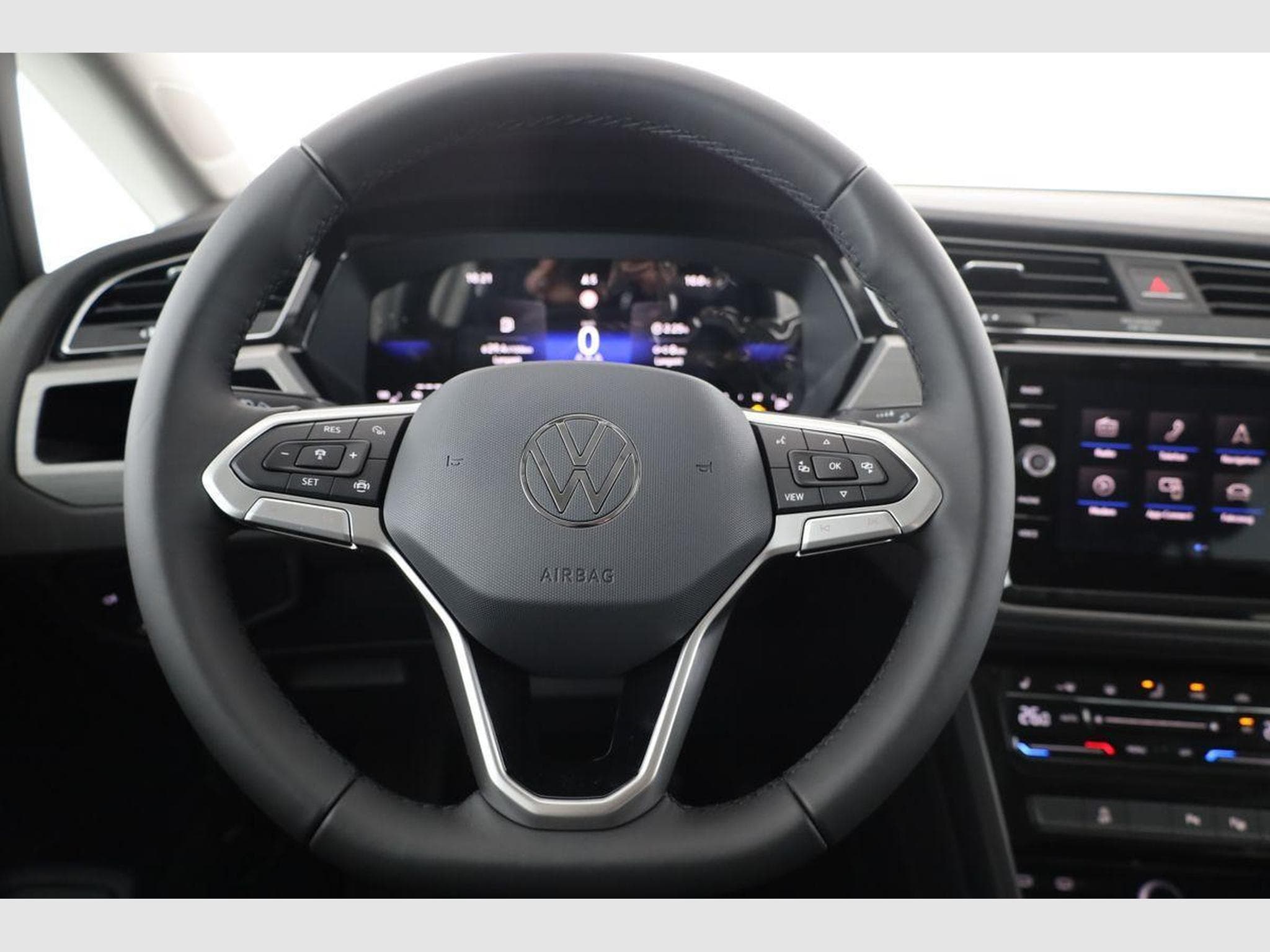 VW Touran Comfortline BMT/Start-Stopp (2025) - Photo 5