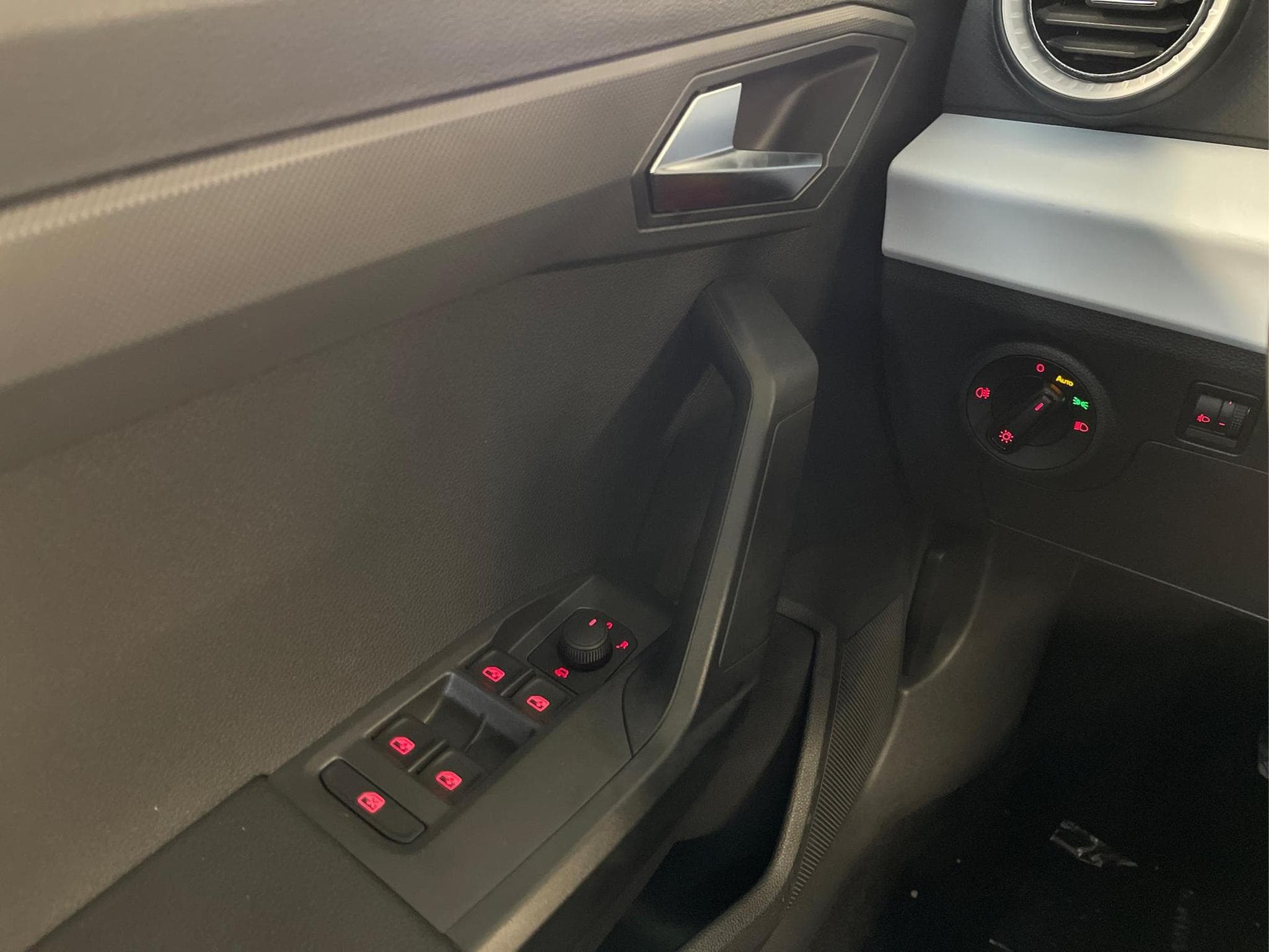 Seat Arona Style (2026) - Photo 10