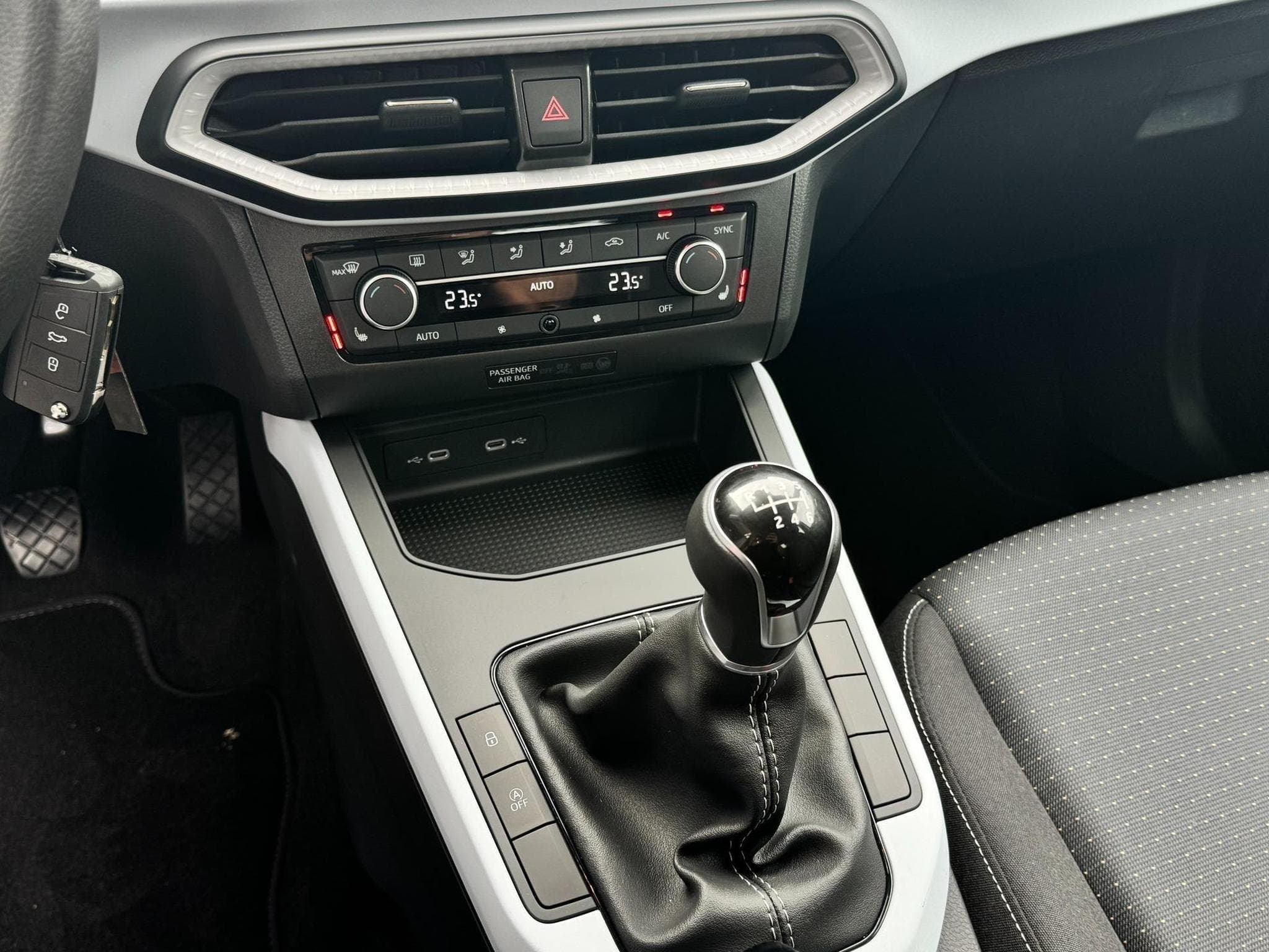 Seat Arona Style 1.0 TSI (2025) - Foto 15