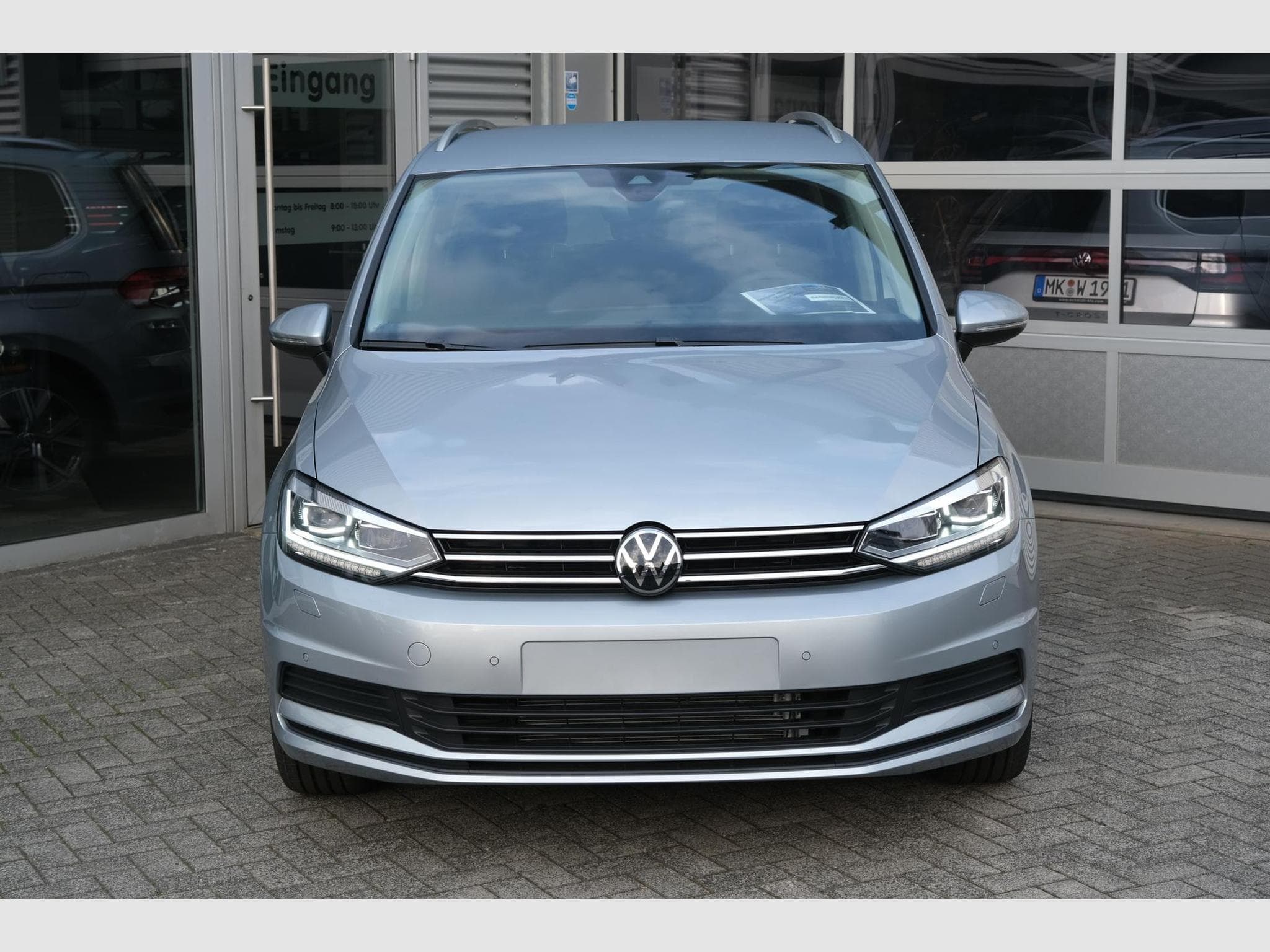 VW Touran 1.5 TSI DSG (2025) - Photo 19