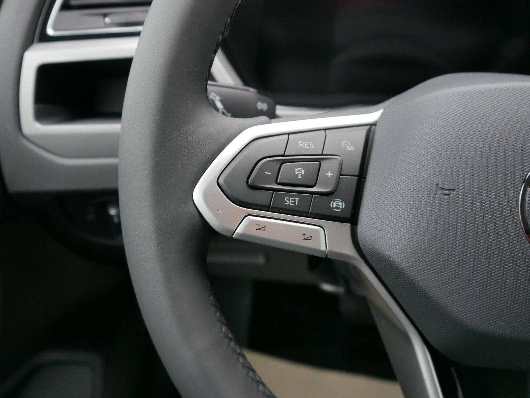 VW Touran Comfortline (2026) - Foto 14