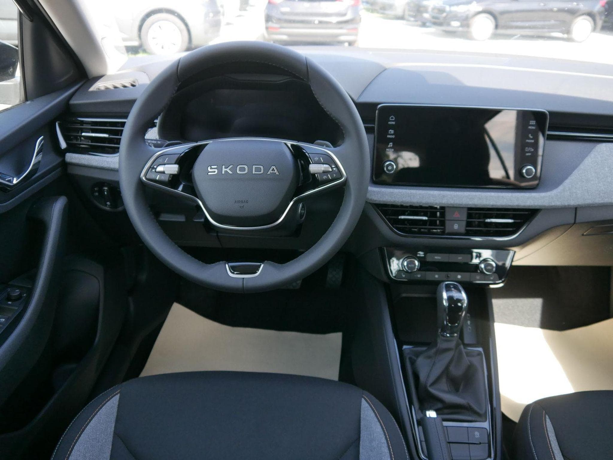 Skoda Scala Selection (2025) - Photo 10