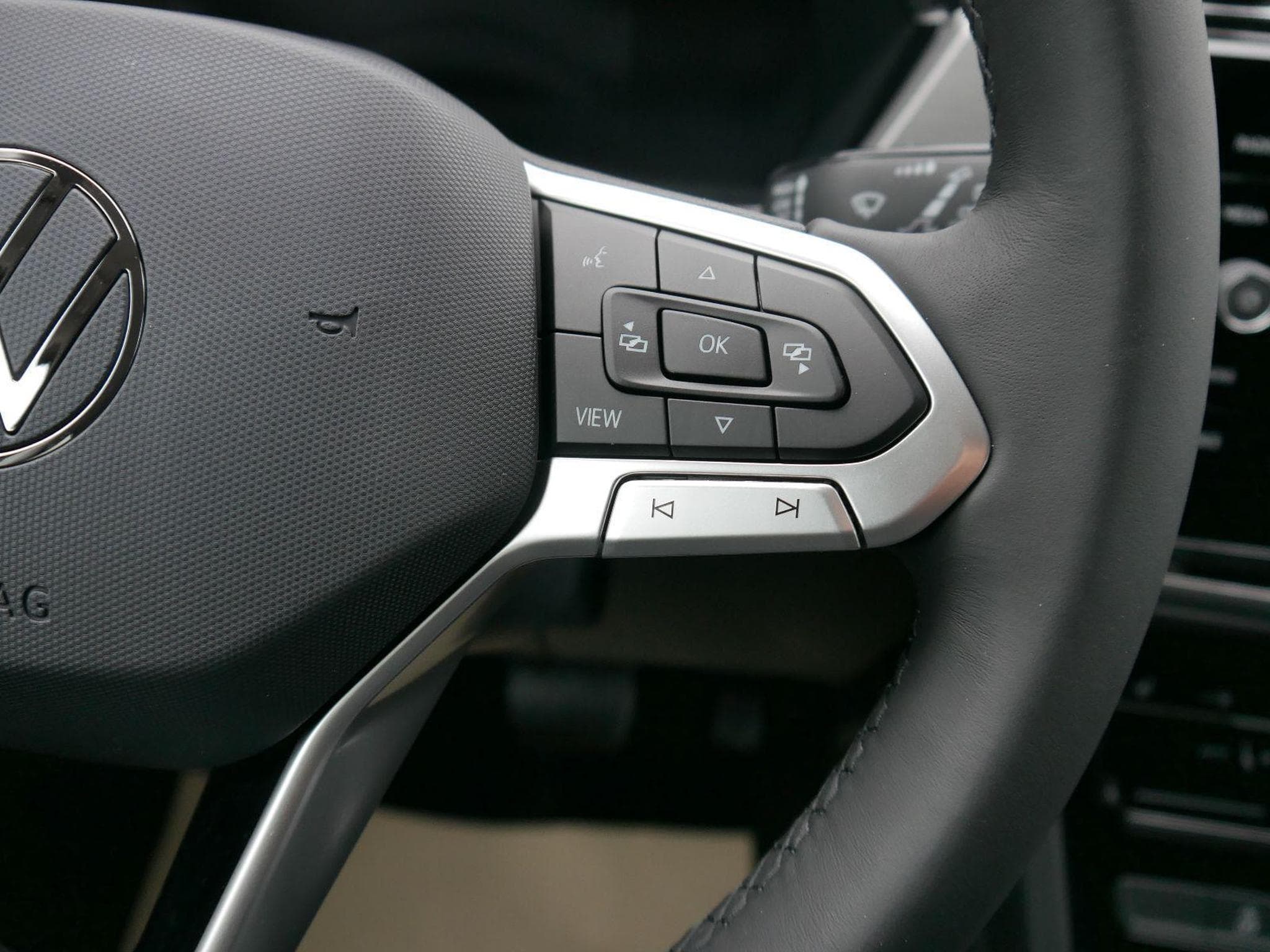 VW Touran Comfortline (2026) - Foto 15