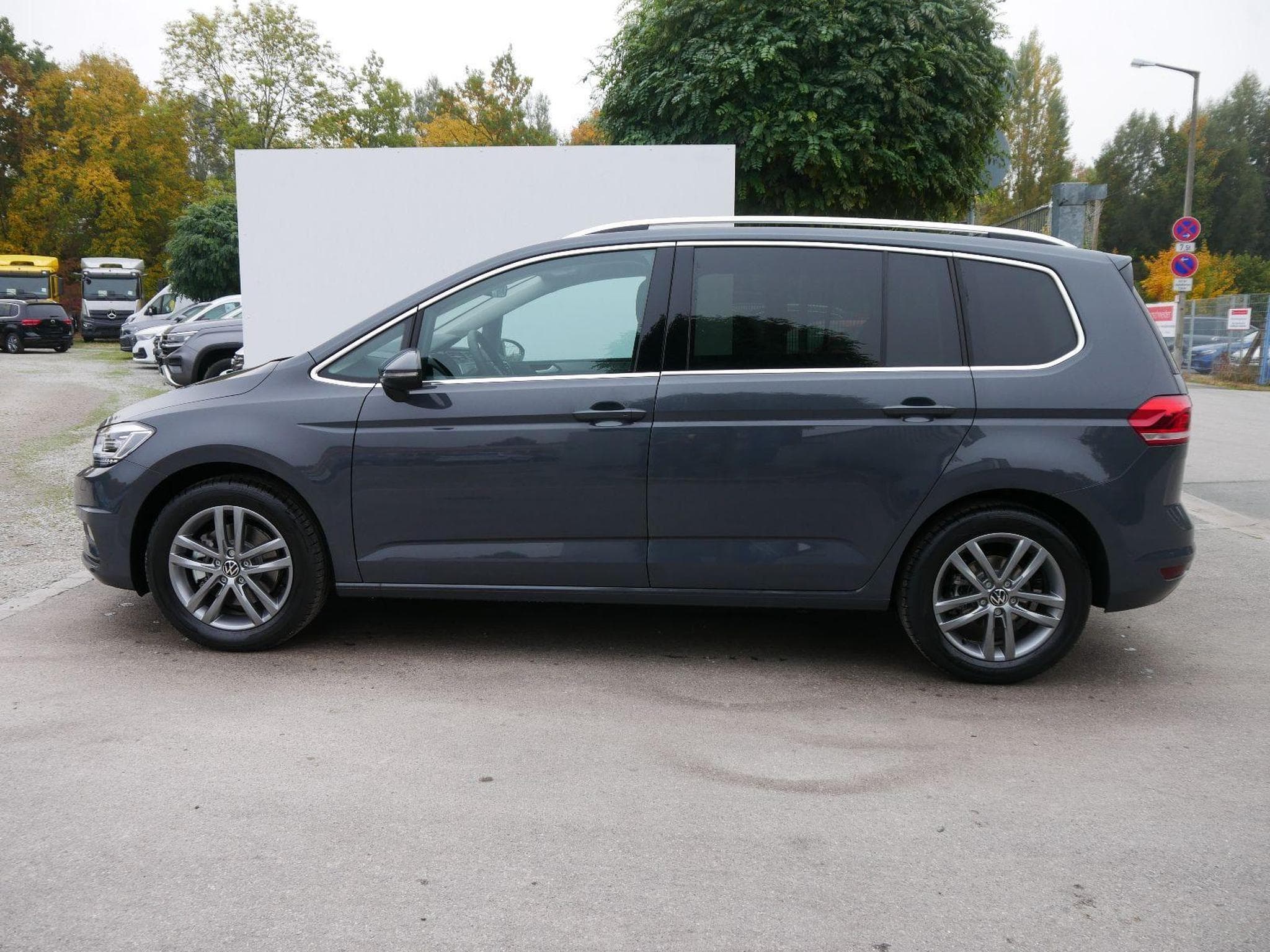 VW Touran Comfortline (2026) - Foto 4
