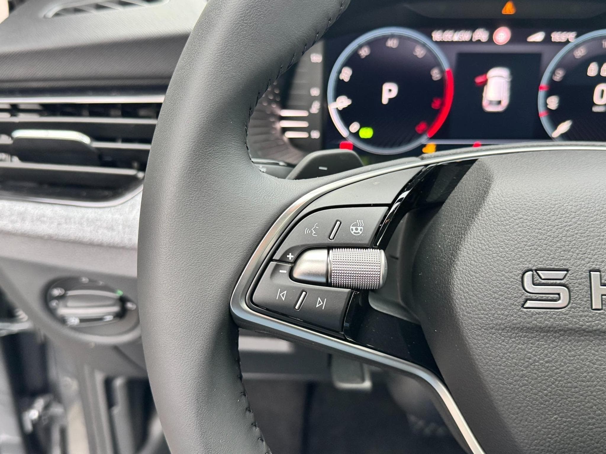 Skoda Scala 1,0 TSI DSG (2025) - Foto 13