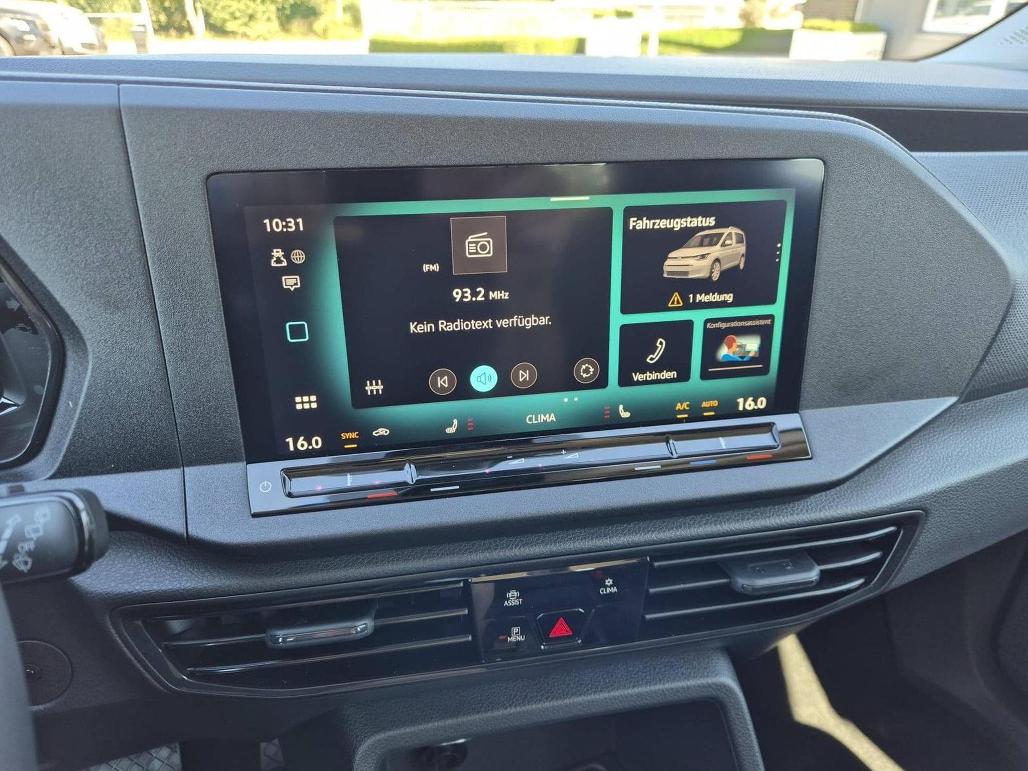 VW Caddy Maxi 2.0 TDI (2025) - Photo 17