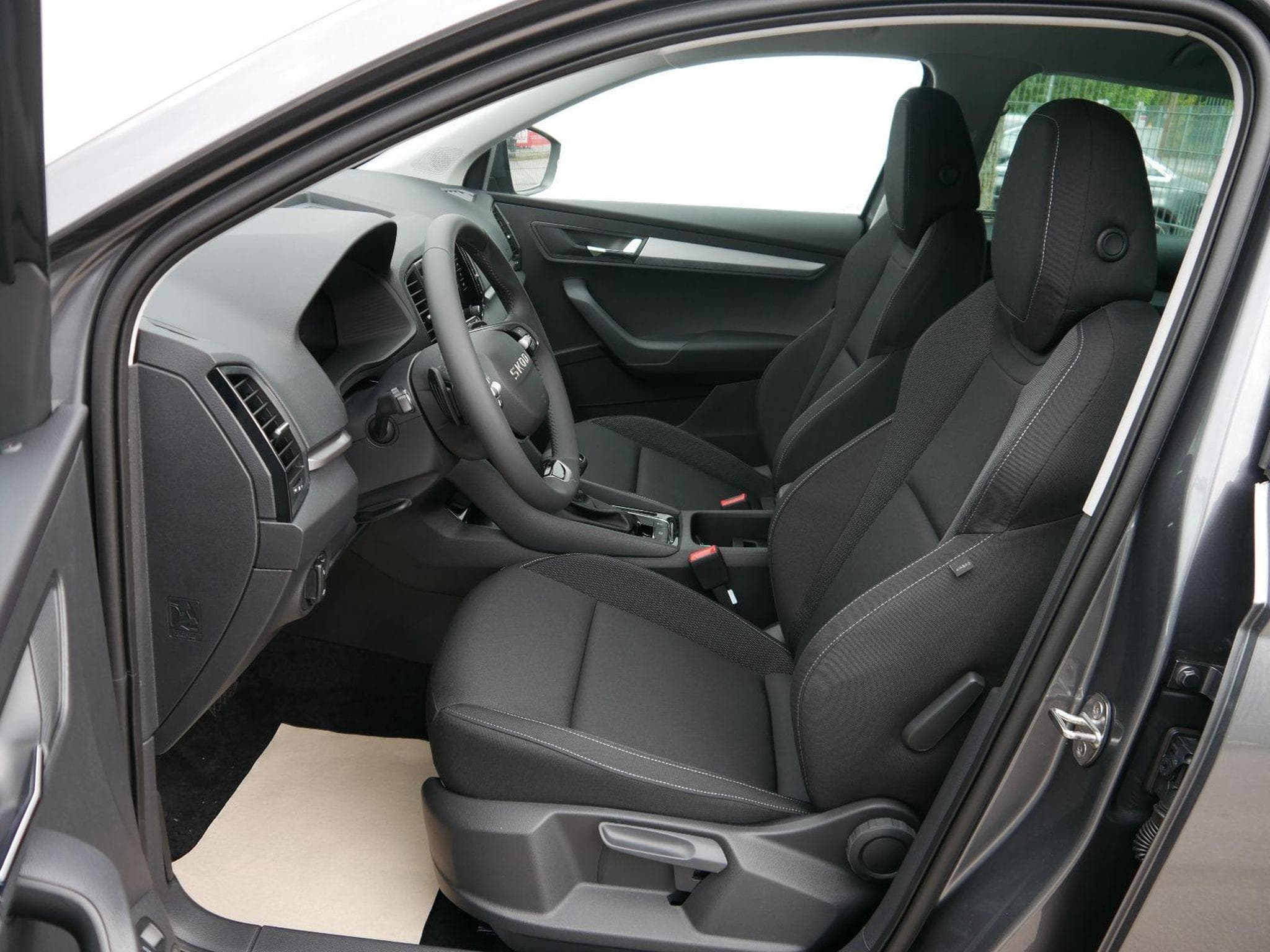 Skoda Karoq Edition (2025) - Photo 10