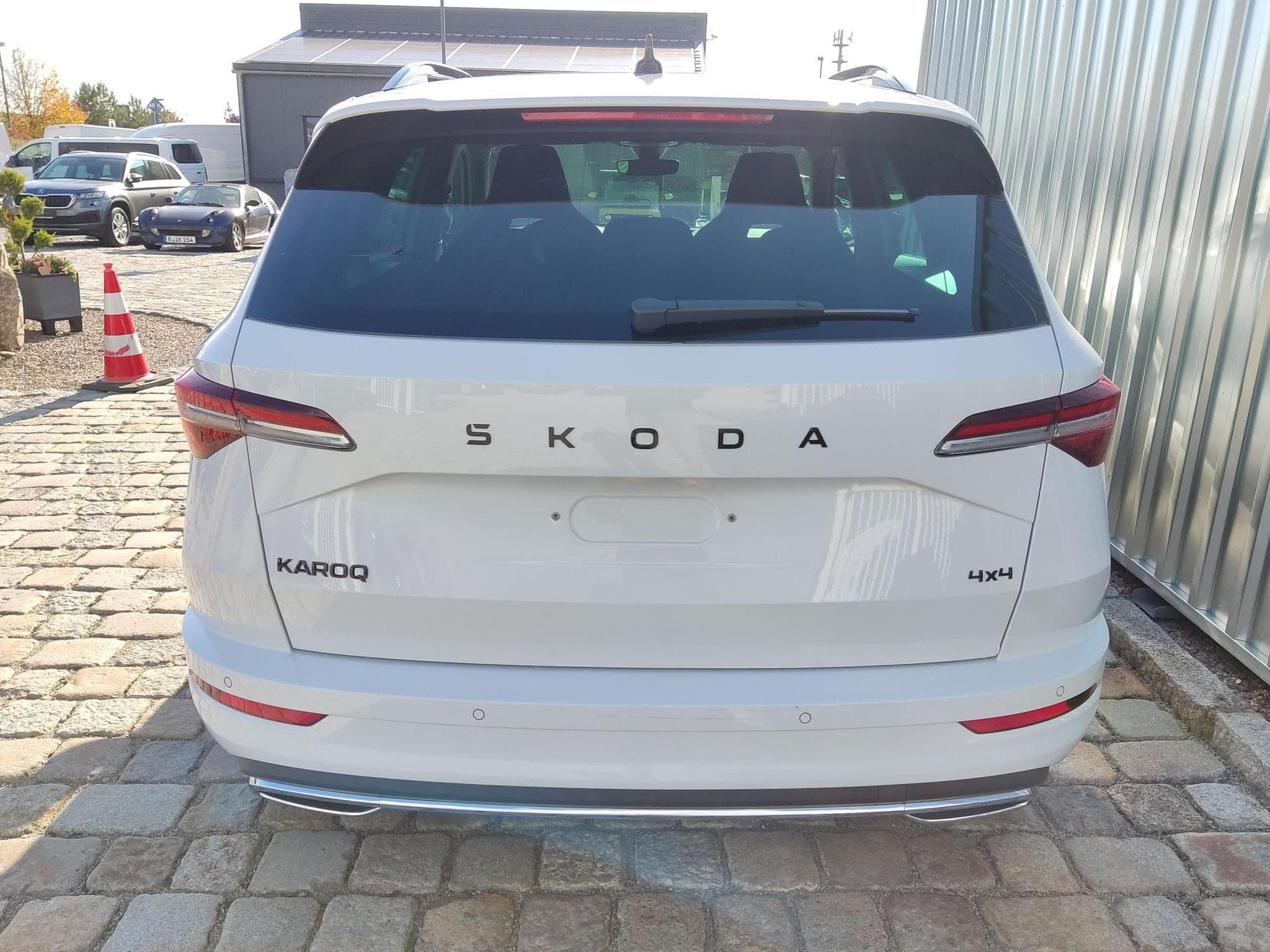Skoda Karoq Sportline 2.0 TSI (2026) - Photo 15