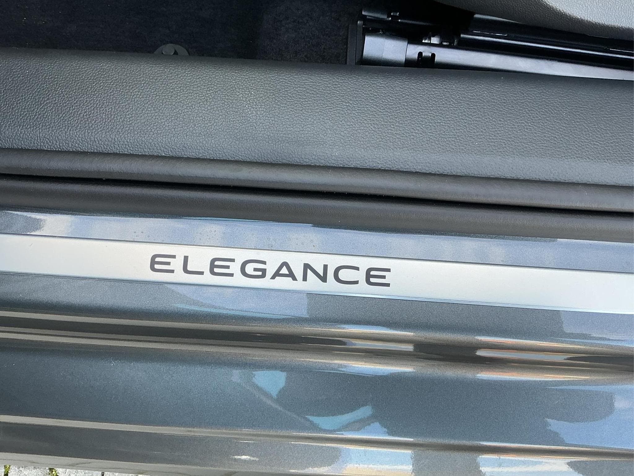 VW Passat Variant Elegance (2026) - Foto 13