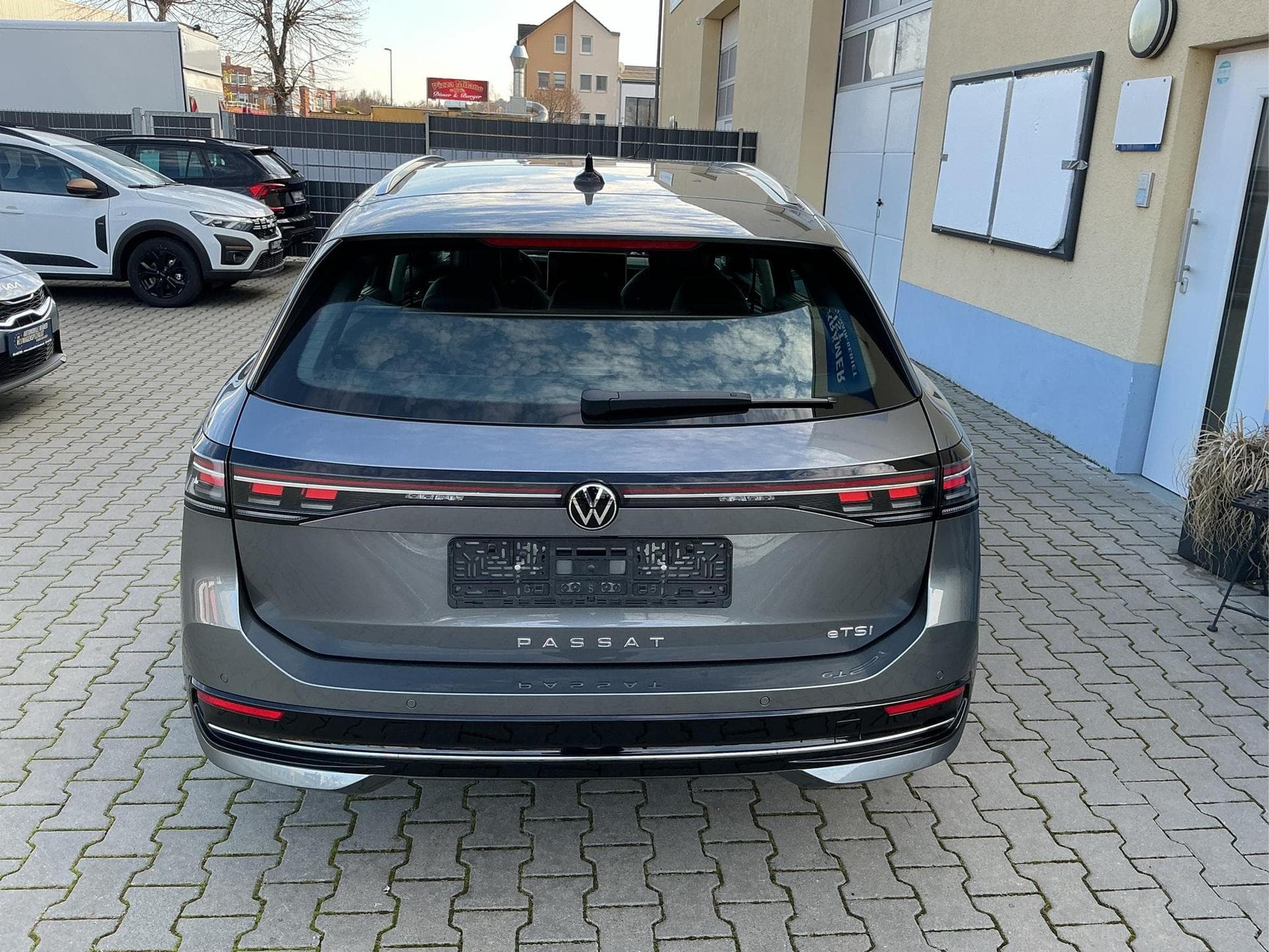 VW Passat Variant Elegance (2026) - Foto 5