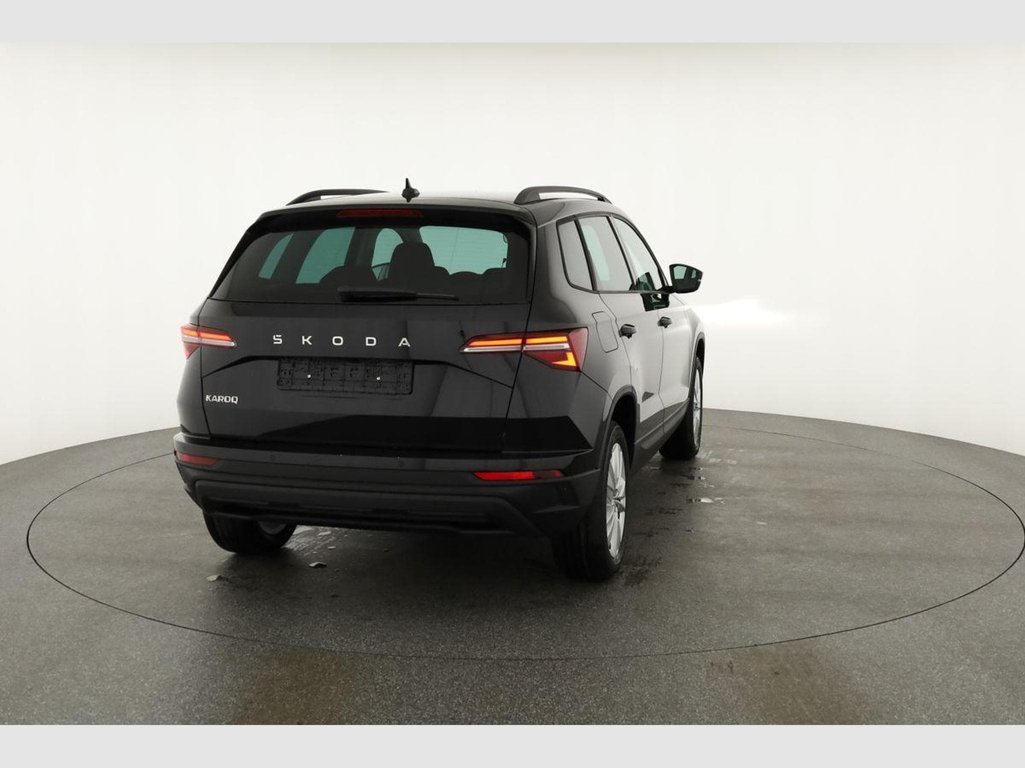 Skoda Karoq 1.5 TSI DSG (2025) - Photo 18