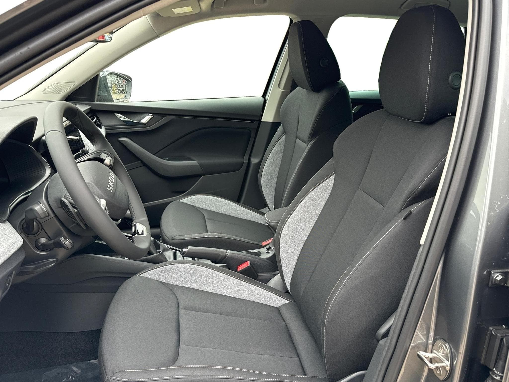 Skoda Kamiq Selection (2025) - Photo 11