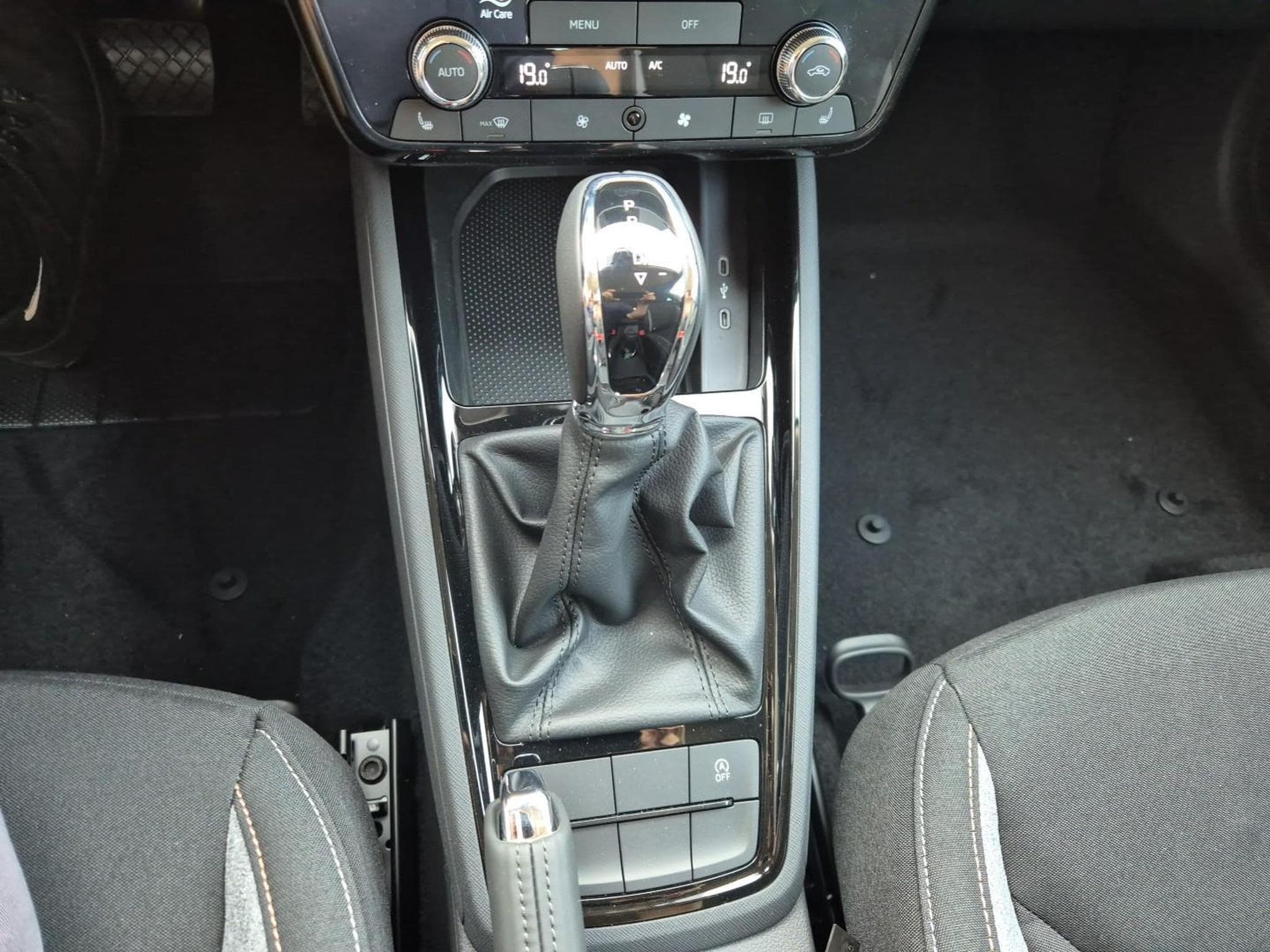 Skoda Kamiq 1.0 TSI 115PS (2025) - Foto 21