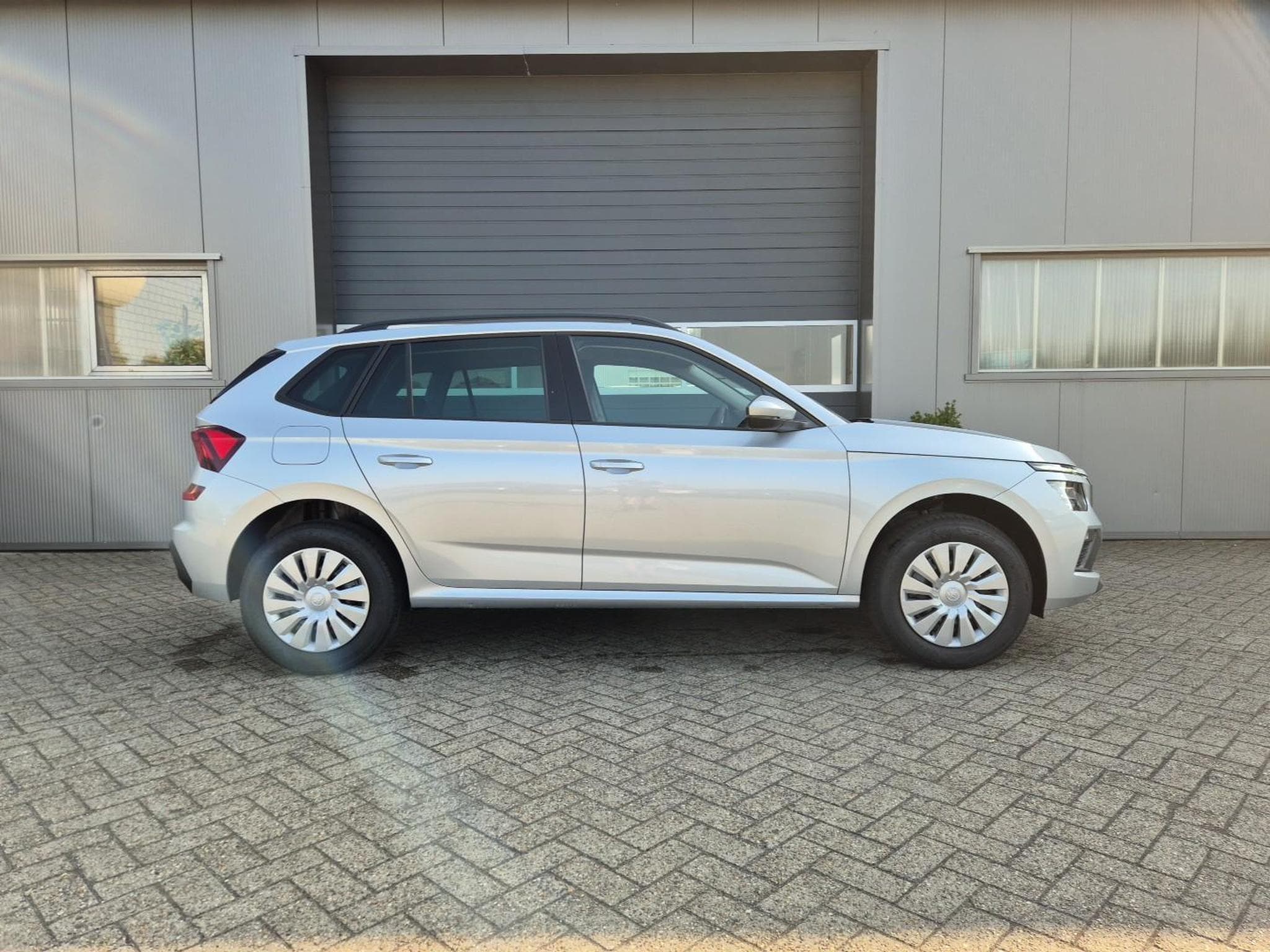Skoda Kamiq 1.0 TSI 115PS (2025) - Foto 6