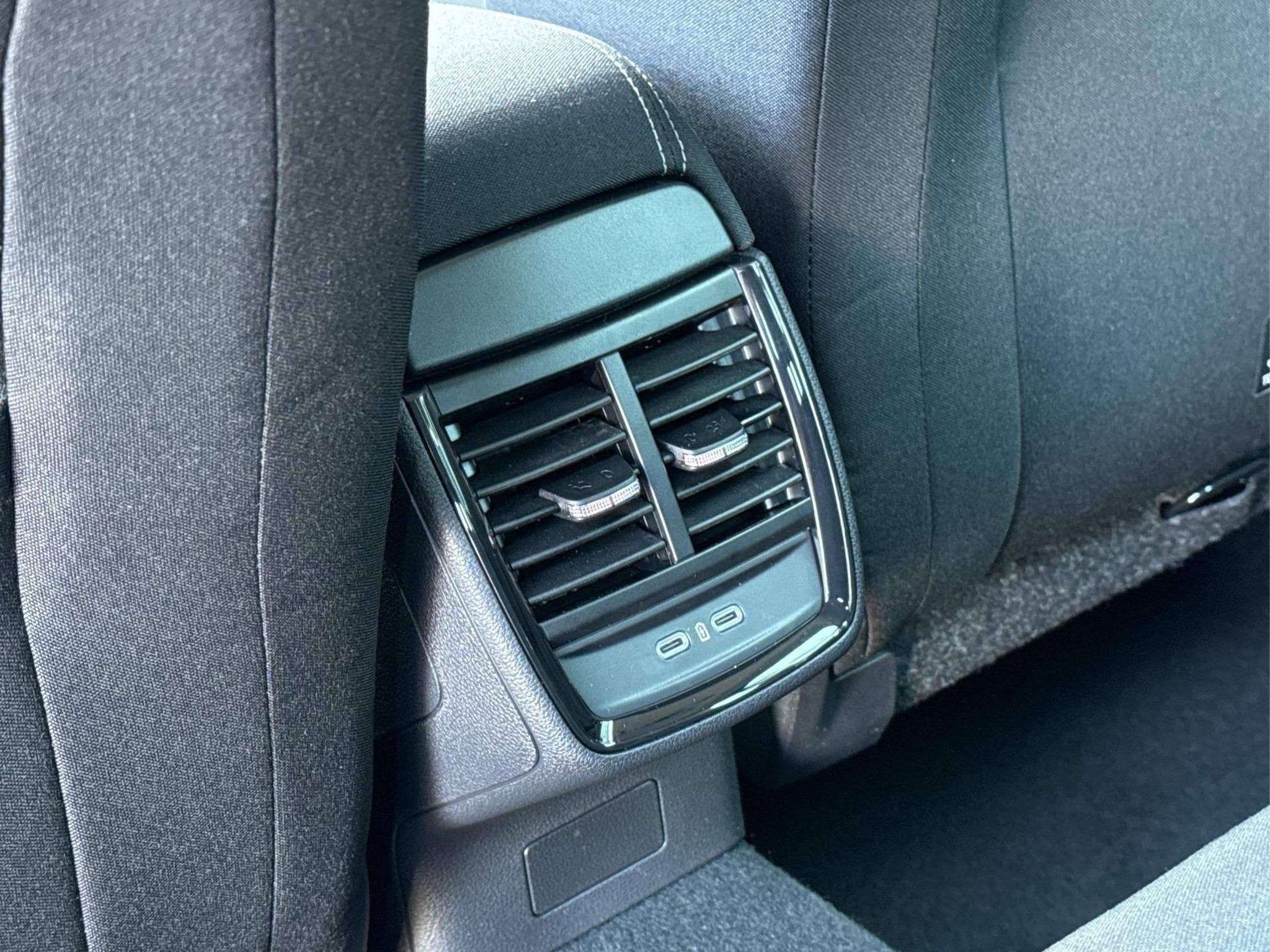 Skoda Kamiq Selection (2025) - Foto 14