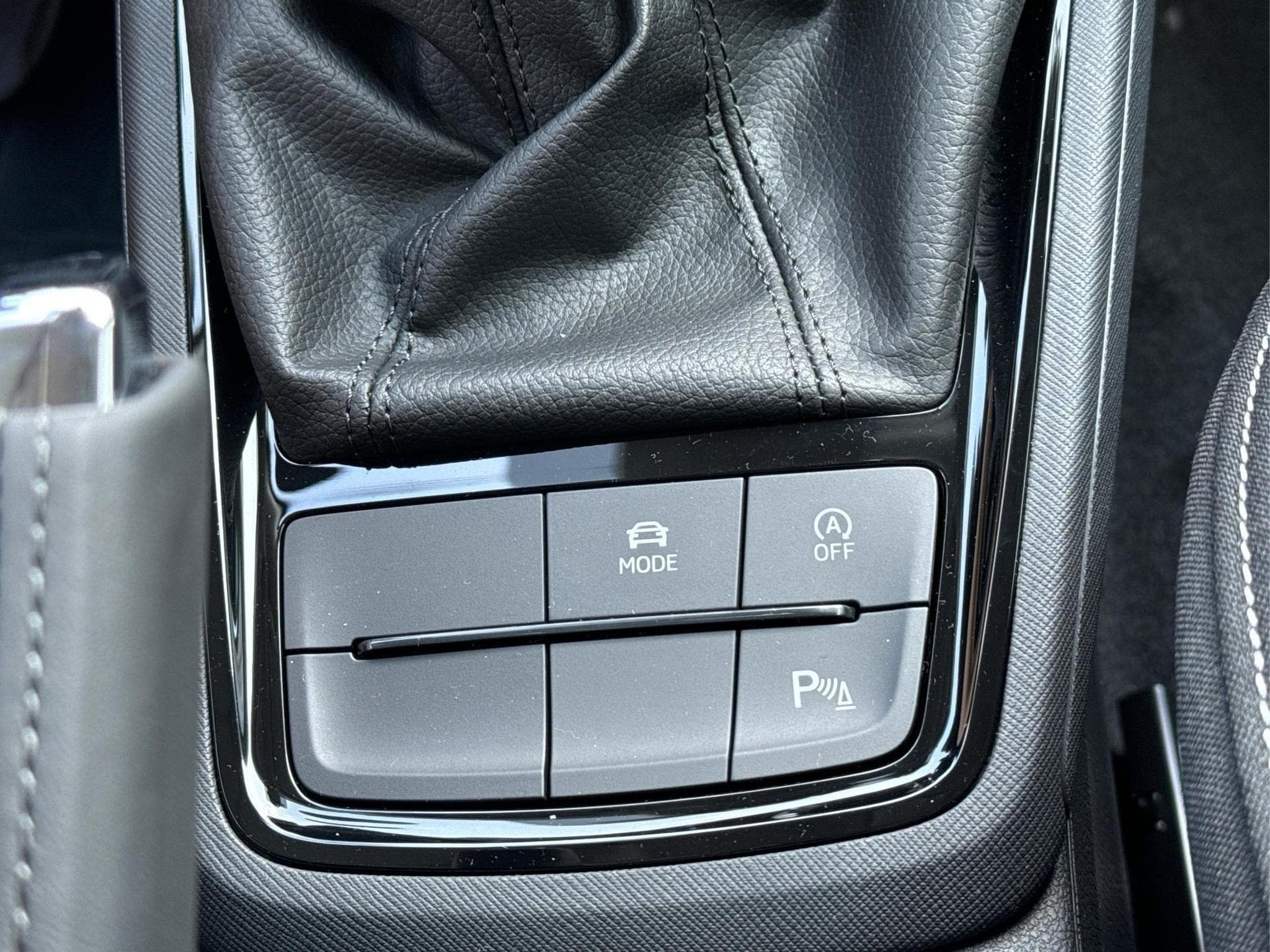 Skoda Kamiq Selection (2025) - Foto 25