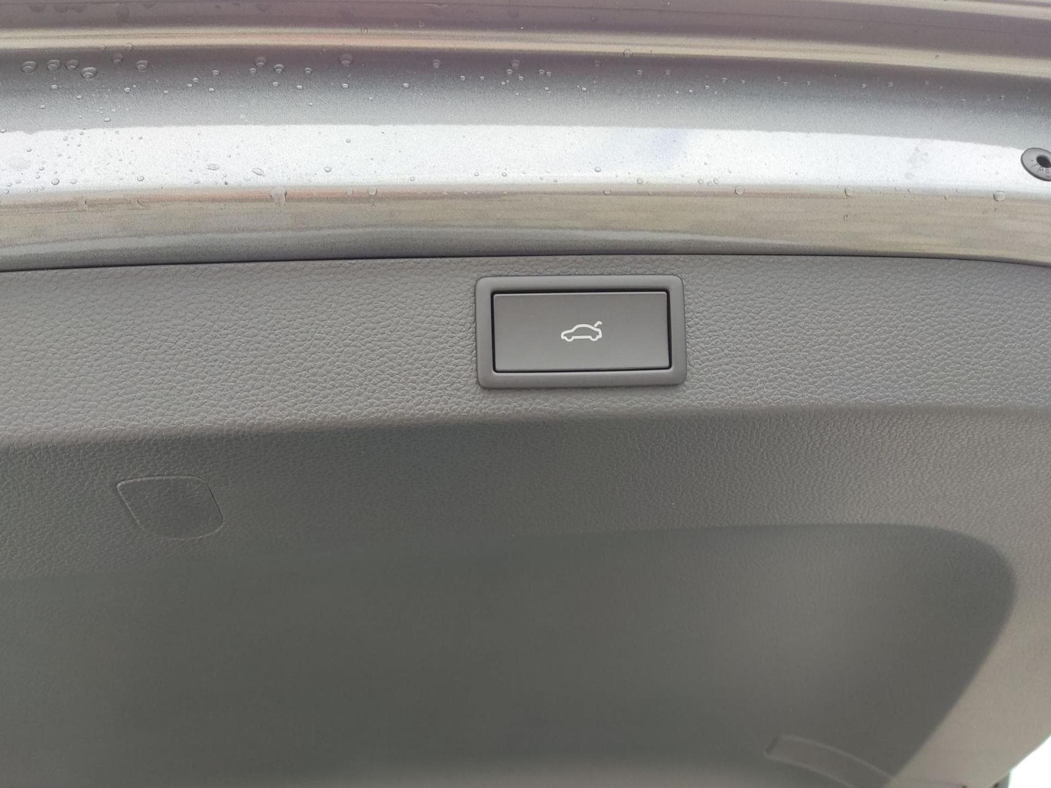 Skoda Karoq 130 Jahre Edition (2026) - Photo 11