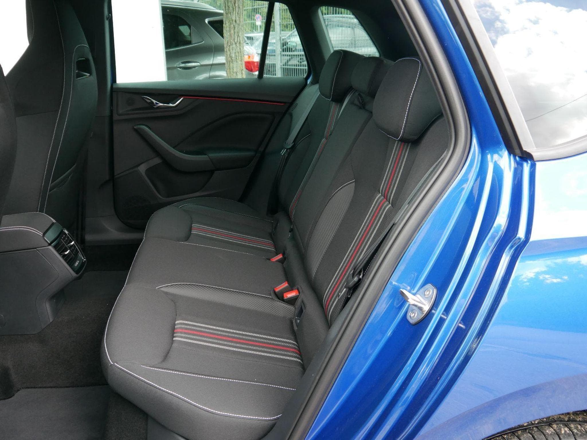 Skoda Kamiq Monte Carlo (2026) - Photo 9