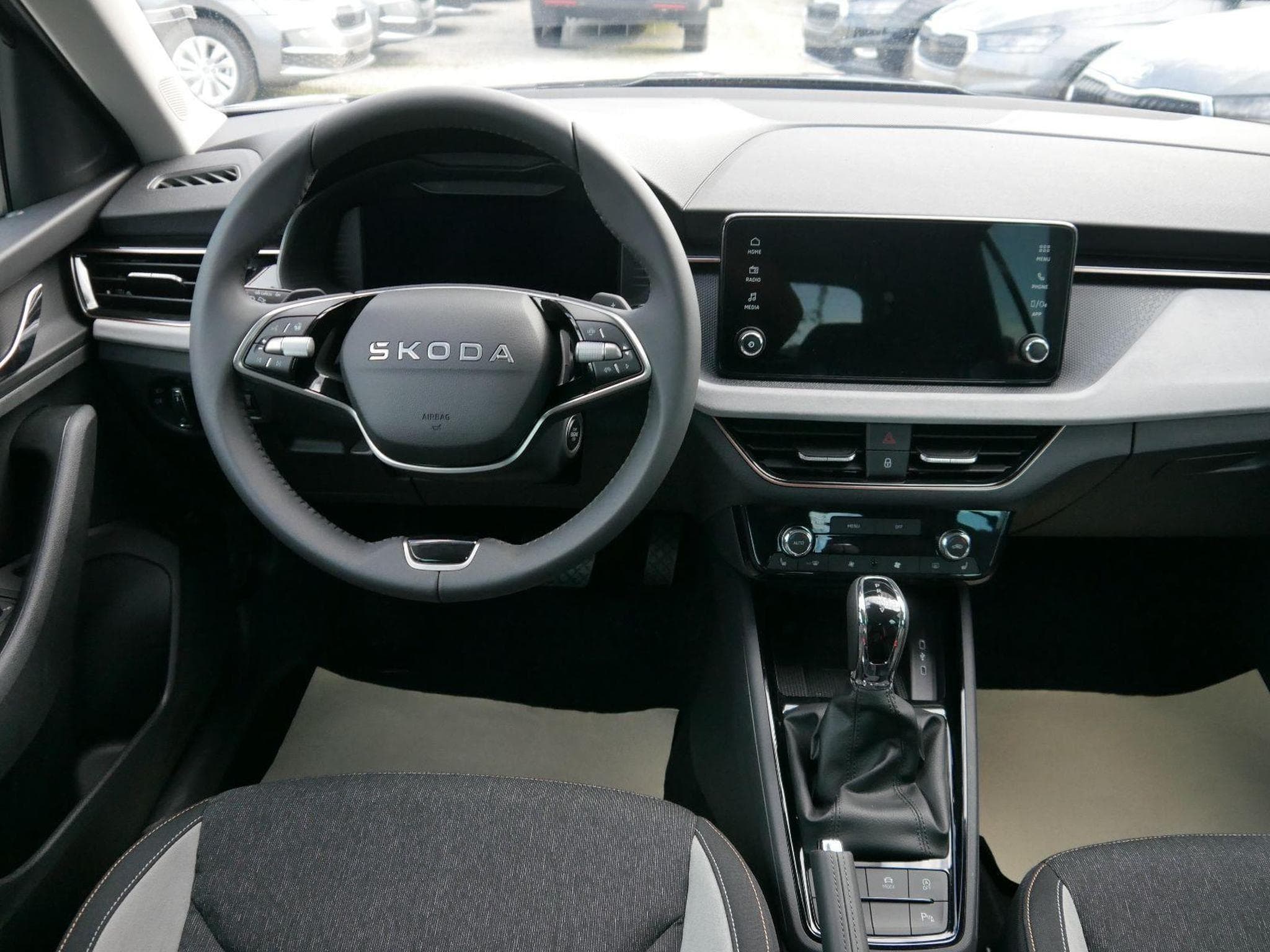 Skoda Kamiq Kamiq 130 Jahre (2025) - Photo 12