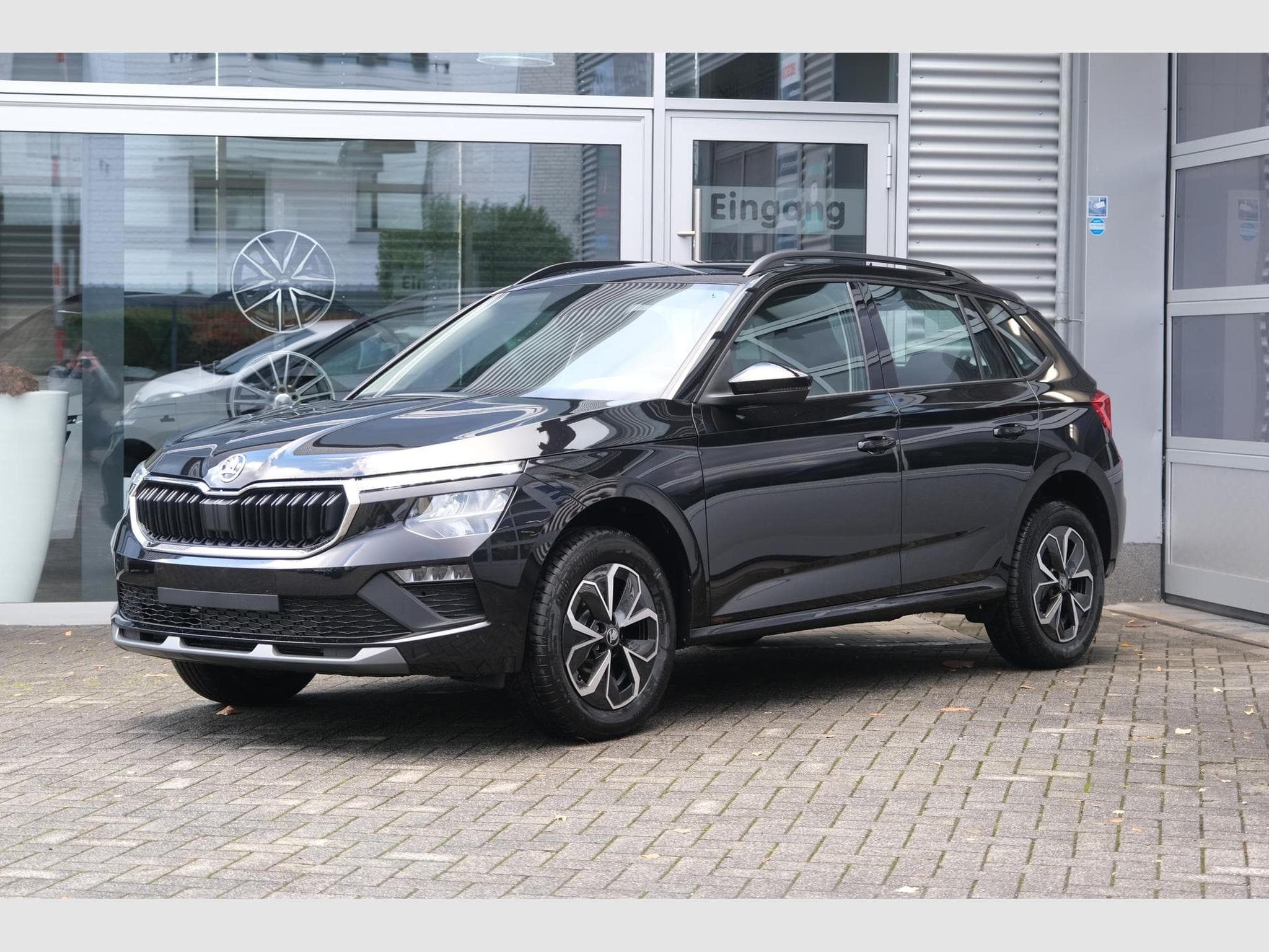 Skoda Kamiq 1.0 TSI Selection (2025) - Photo 1