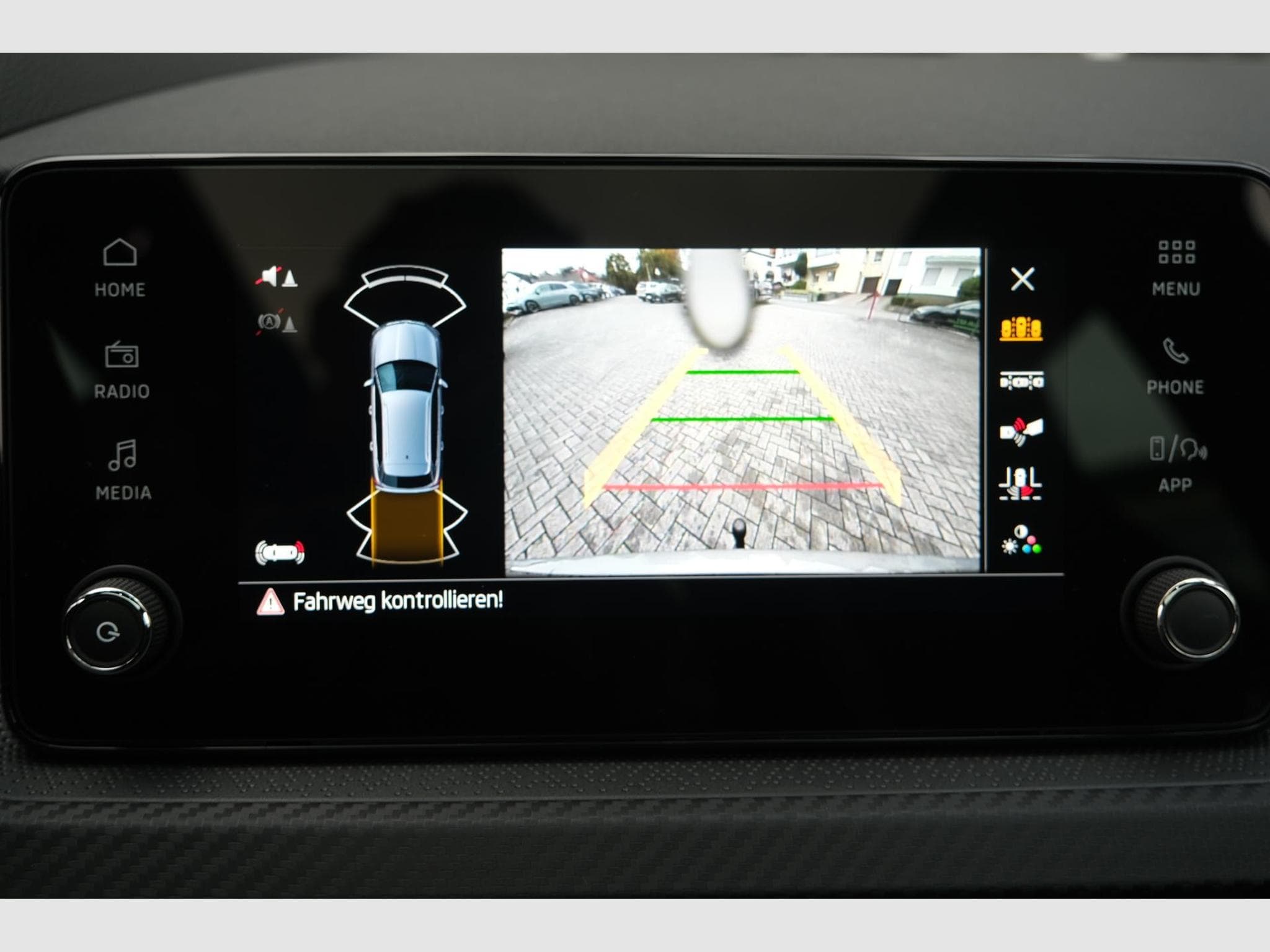 Skoda Kamiq Monte Carlo (2025) - Photo 15