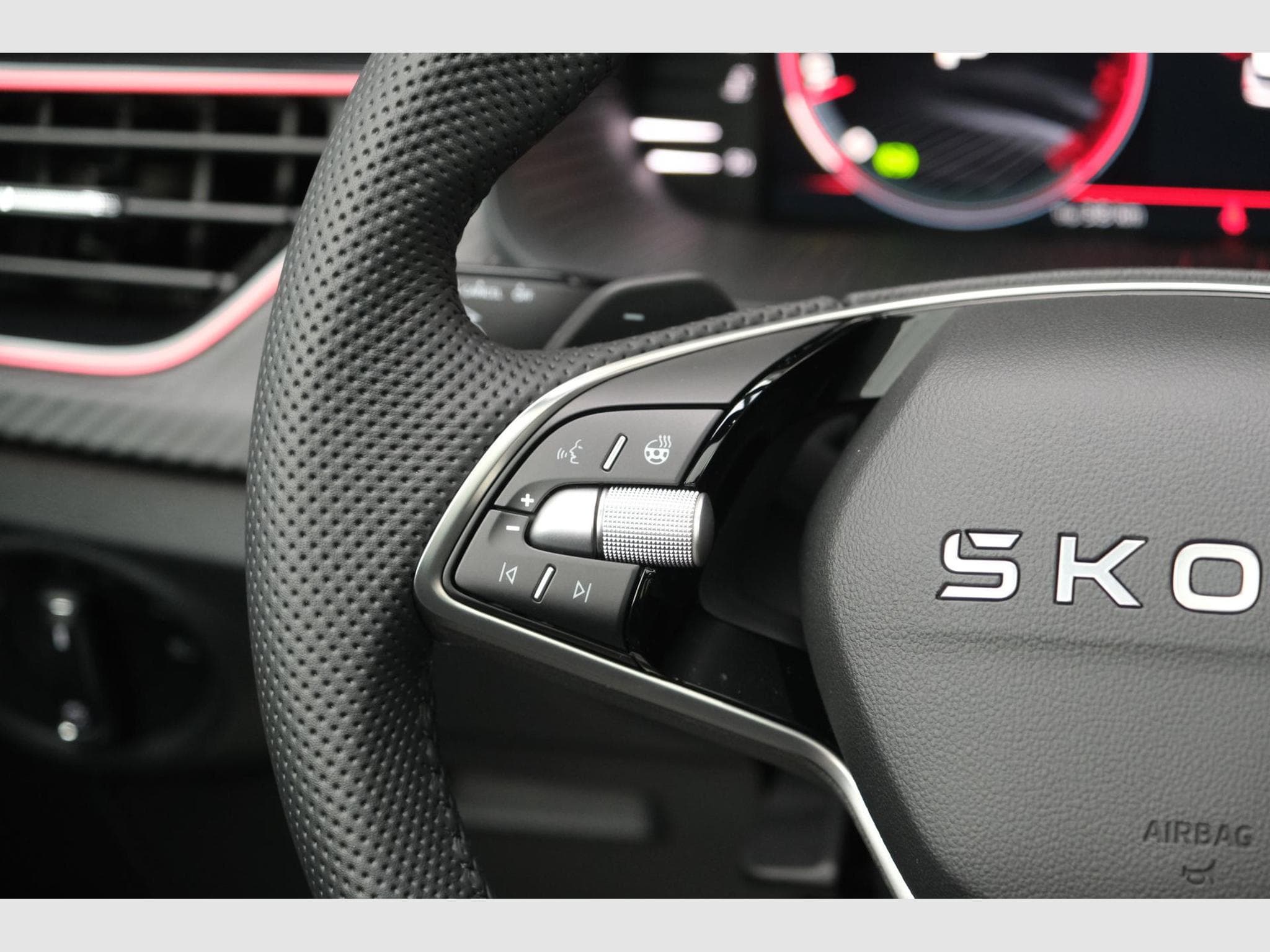 Skoda Kamiq Monte Carlo (2025) - Photo 25